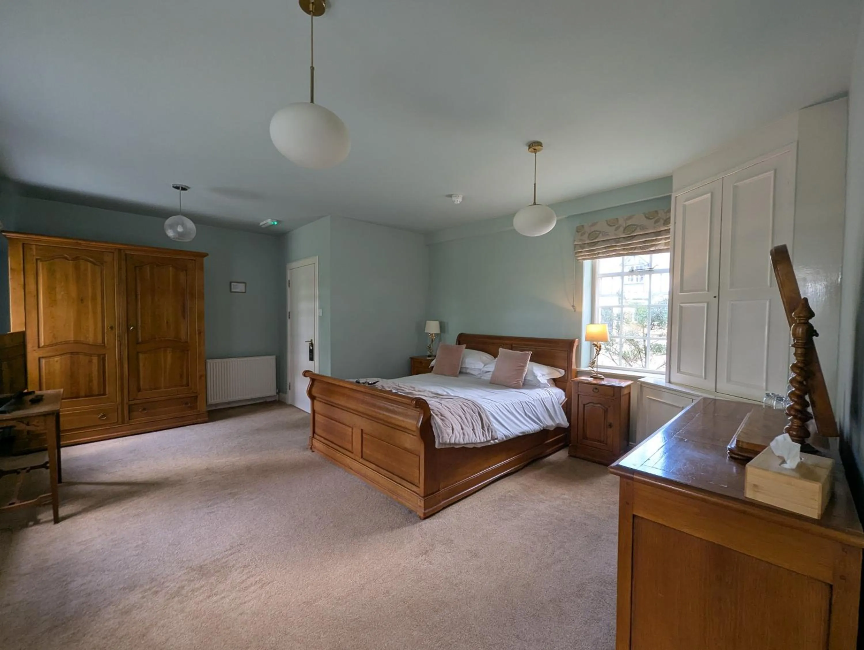 Bed in Trigony Hotel and Garden Spa