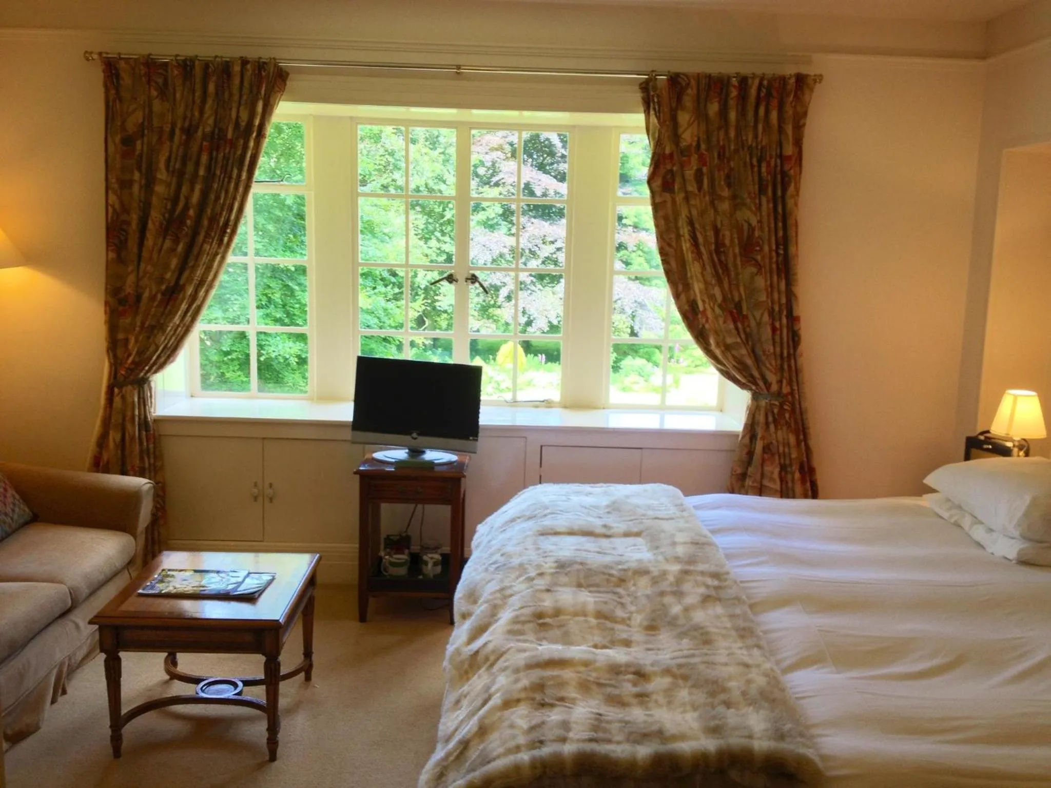 Bedroom, Bed in Trigony Hotel and Garden Spa