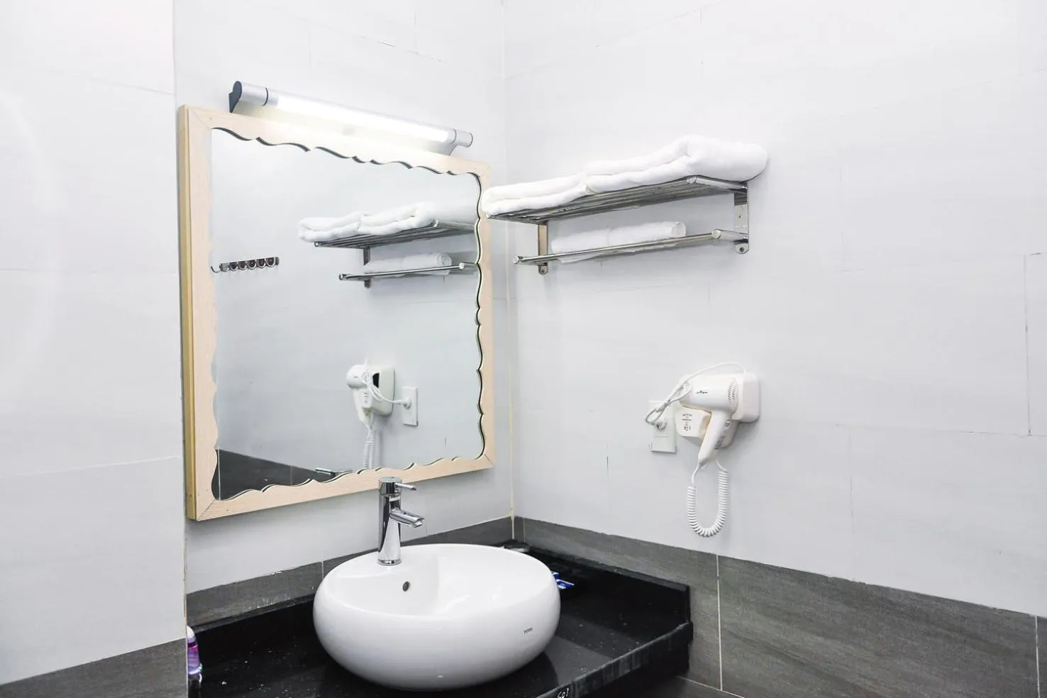 Hai Tien Plaza Hotel