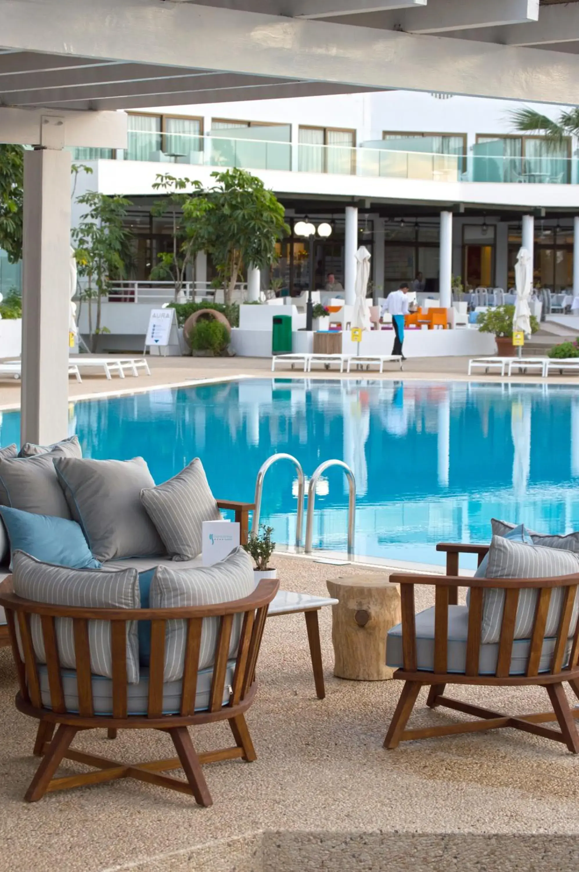 Restaurant/places to eat in Crystal Springs Beach Hotel Restaurant/places to eat in Crystal Springs Beach Hotel