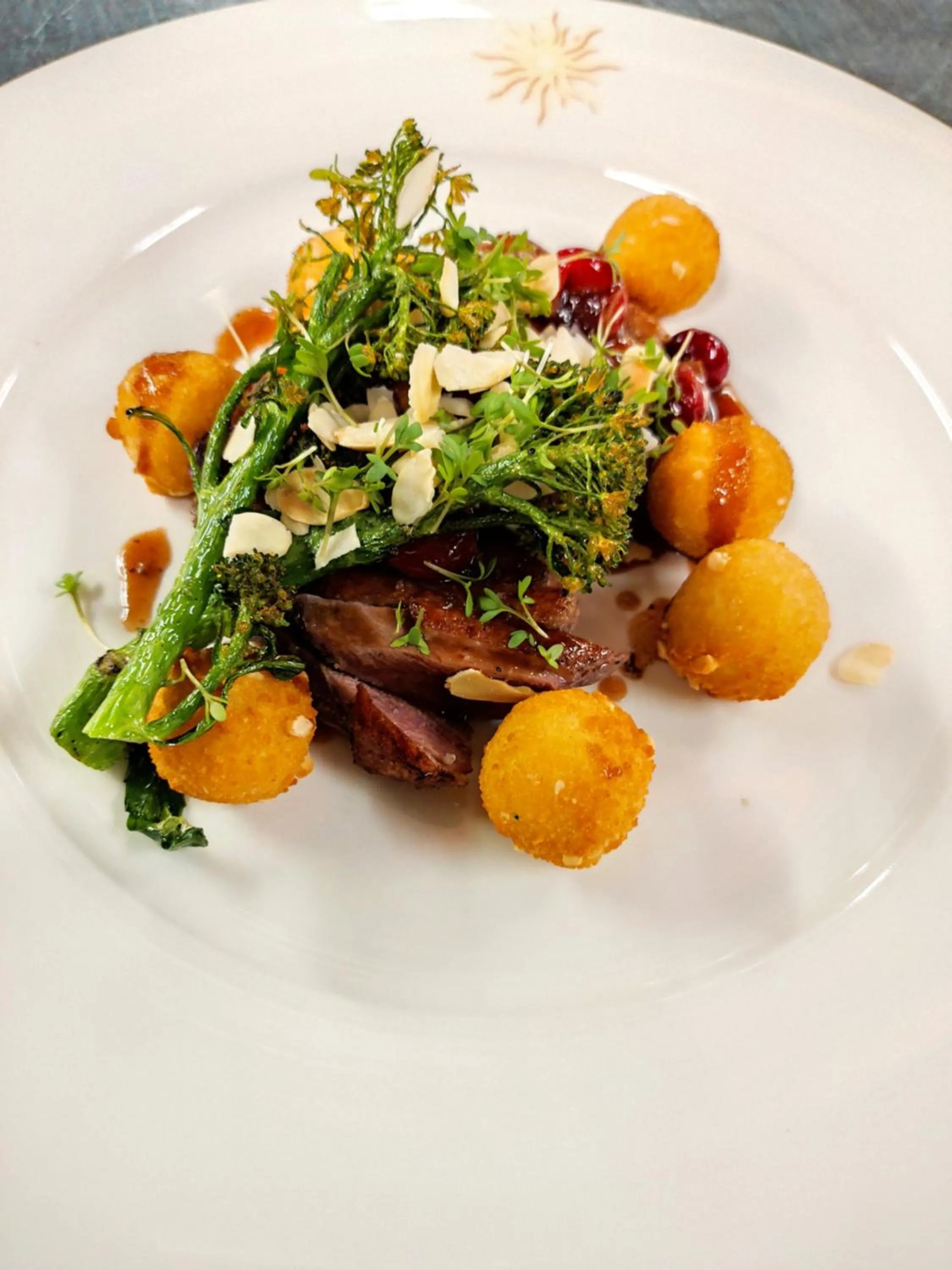 Restaurant/places to eat in Sonnenhof Hotel & Spa