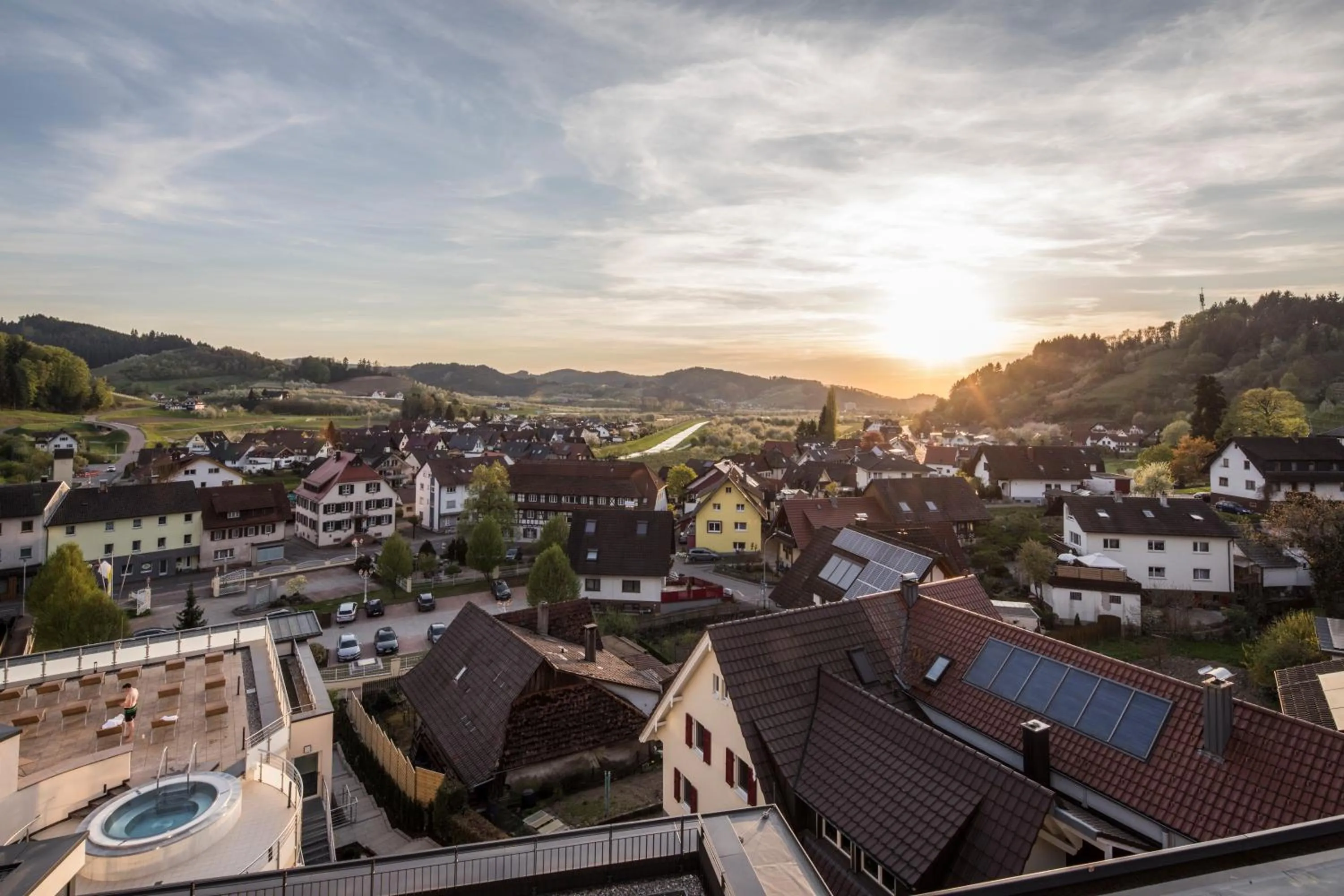 Hot Tub in Sonnenhof Hotel & Spa
