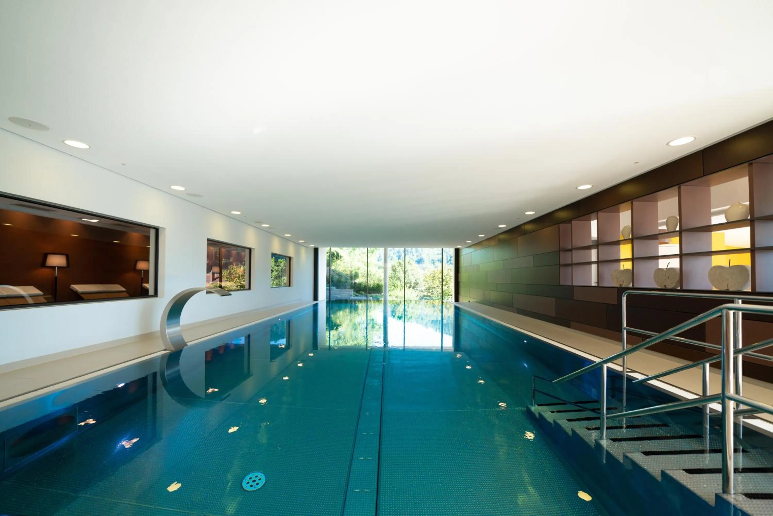 Swimming pool in Sonnenhof Hotel & Spa