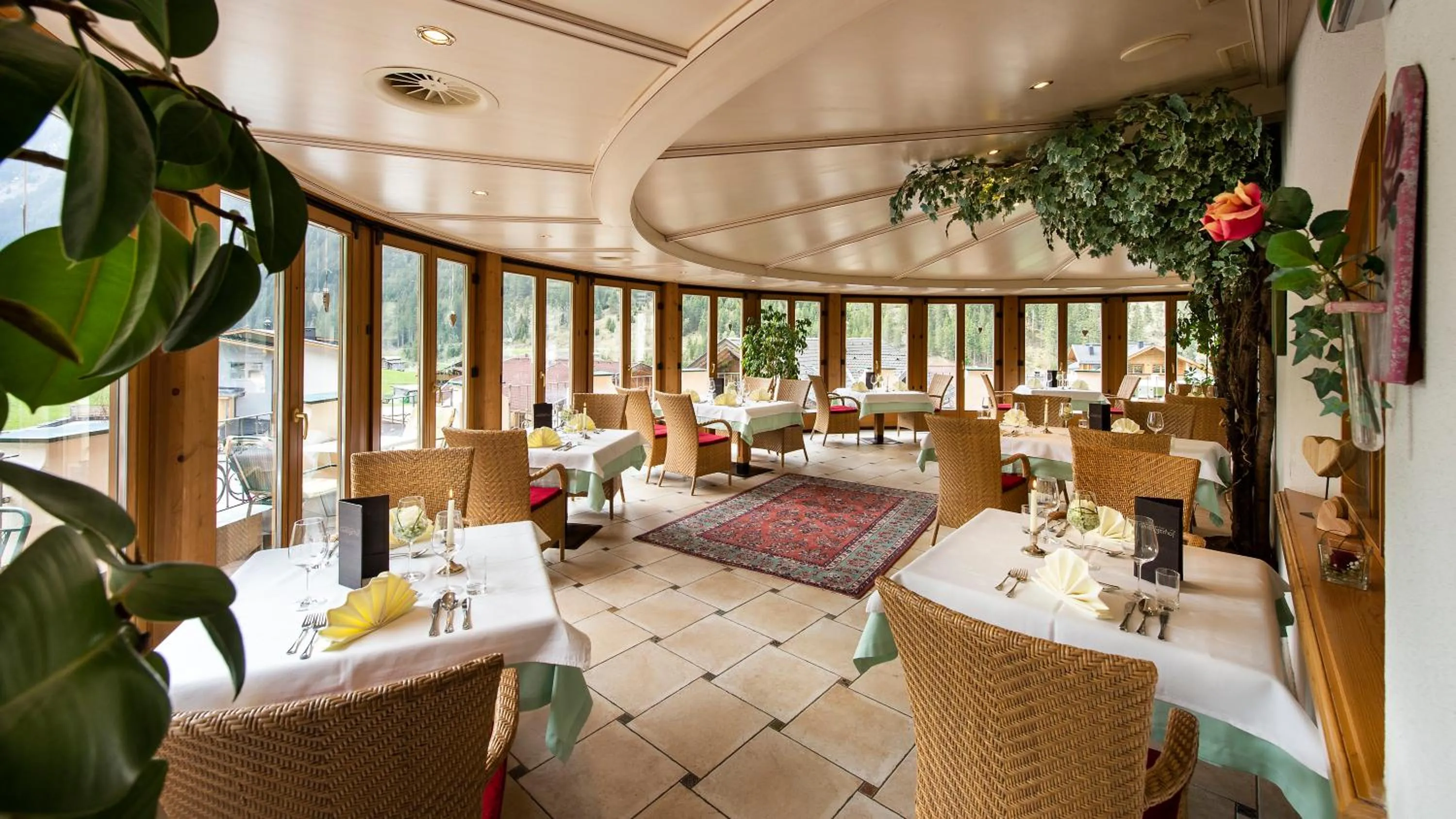 Restaurant/places to eat in Hotel Gasteigerhof