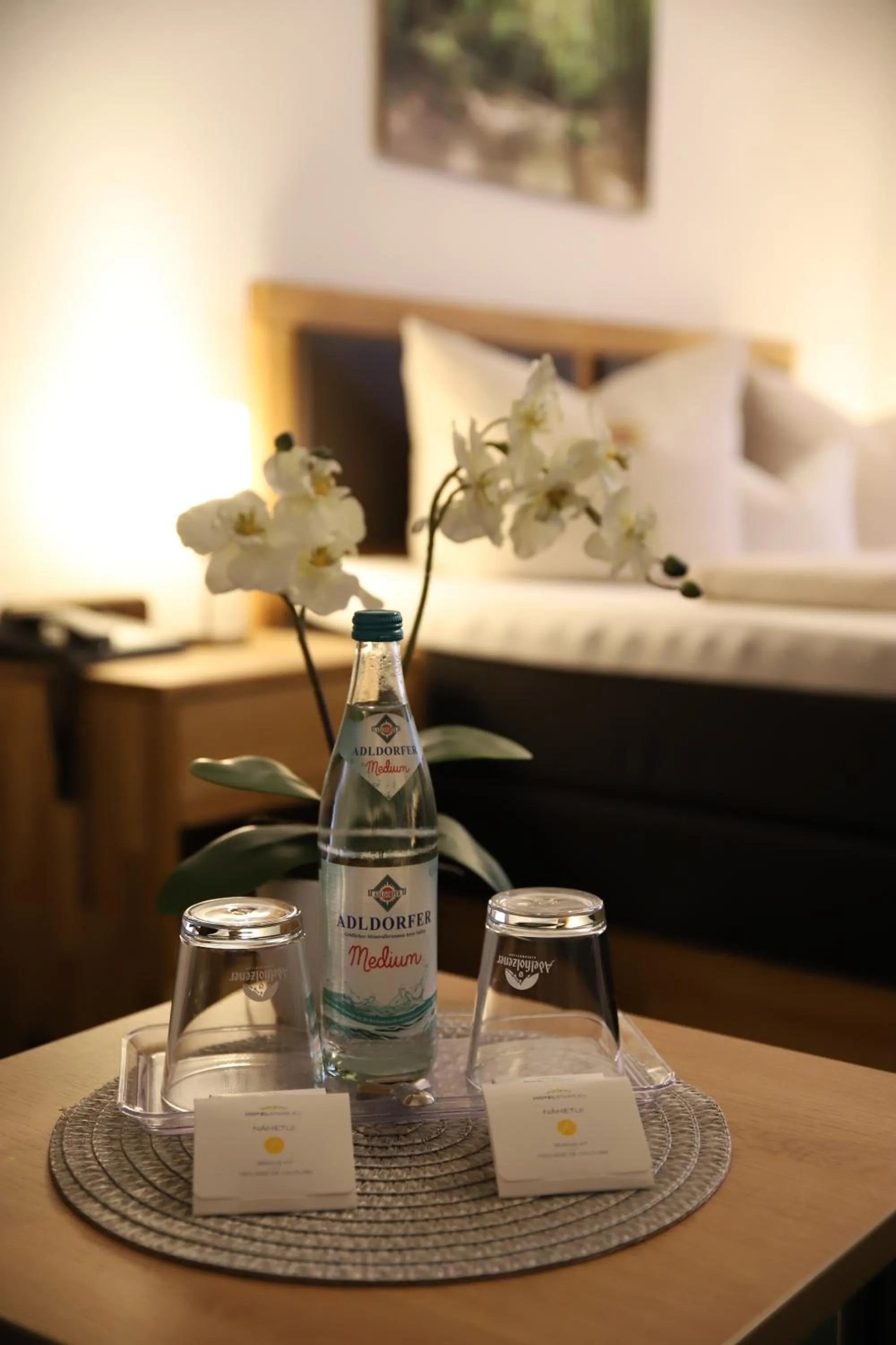 Photo of the whole room, Bed in Hotel zur Isar