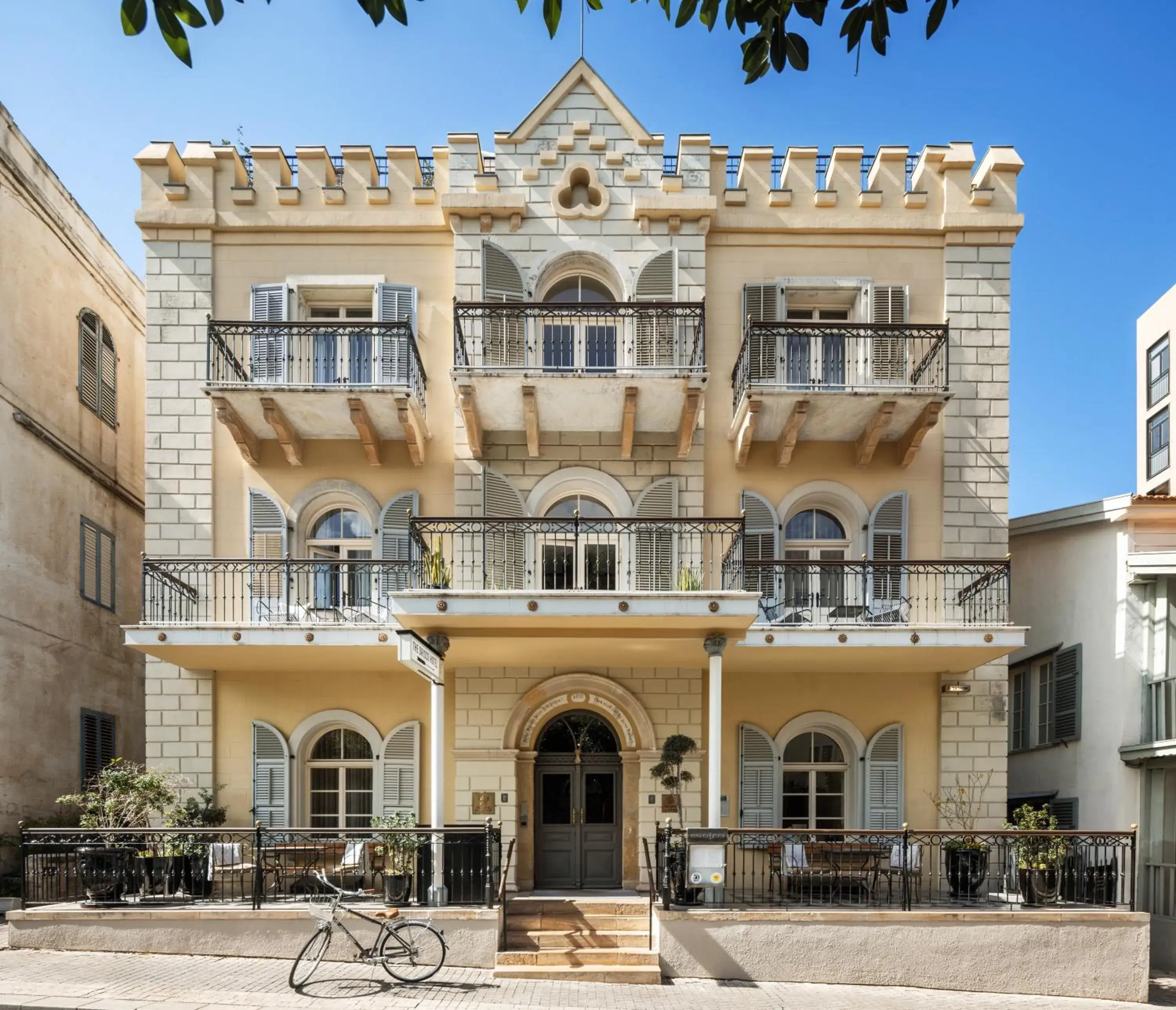 Facade/entrance in The Drisco Hotel Tel Aviv - Relais & Châteaux Facade/entrance in The Drisco Hotel Tel Aviv - Relais & Châteaux