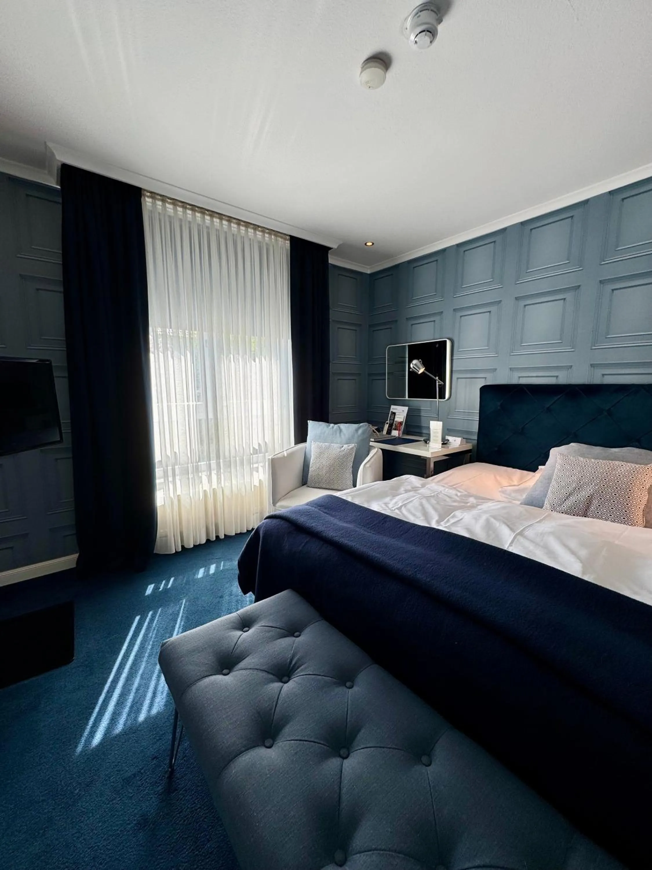 Bed in Parkhotel Bielefeld