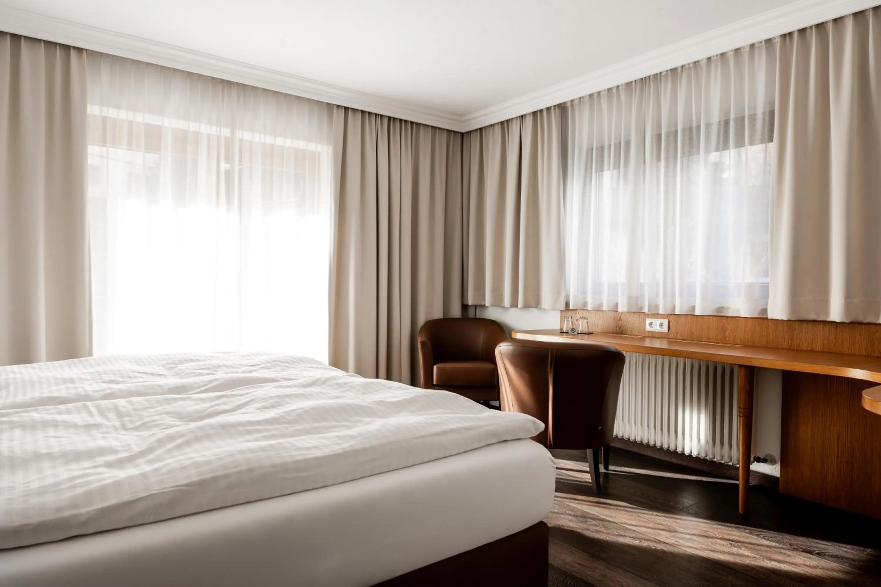 Comfort Double Room with Balcony in Hotel Maria Theresia