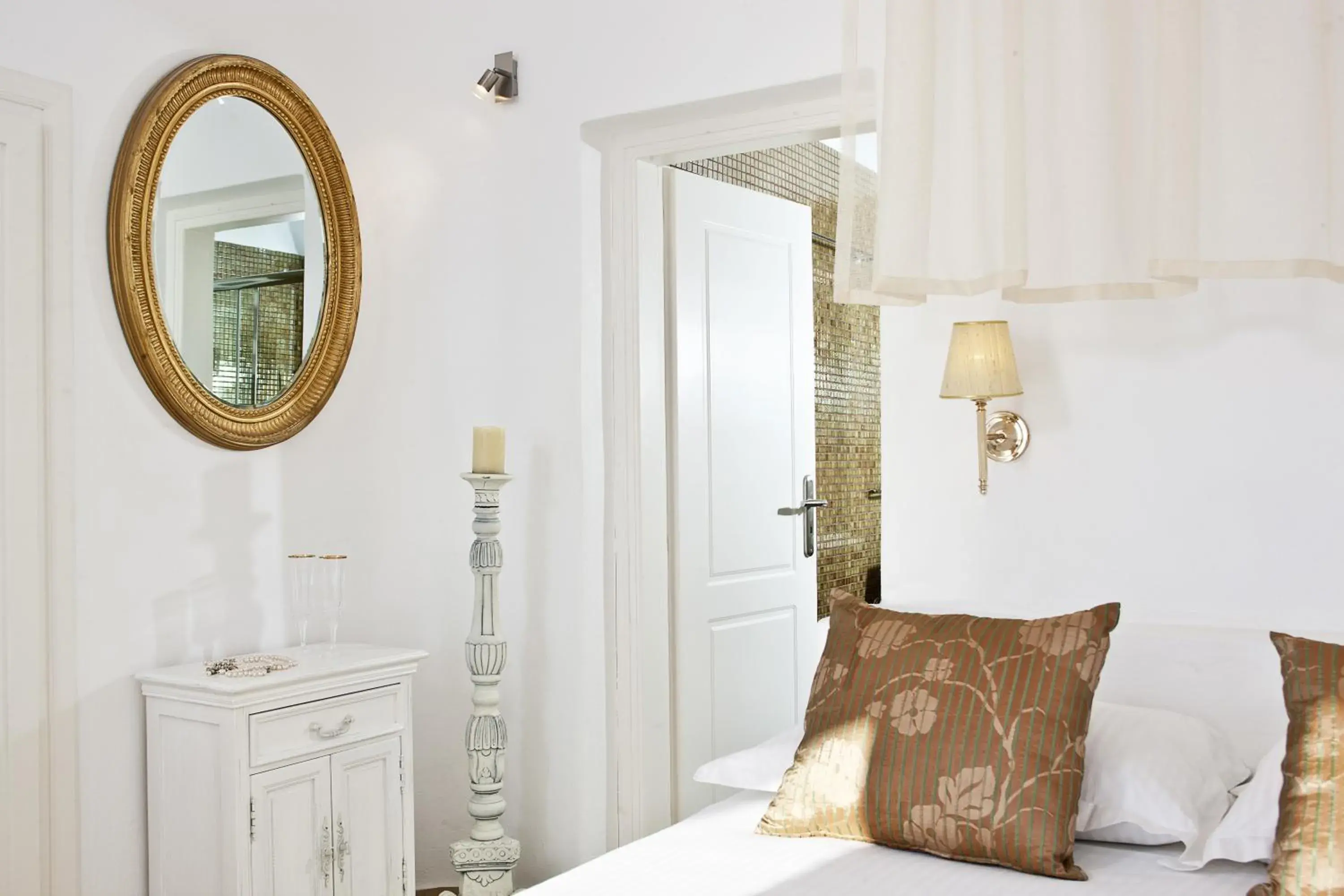 Bedroom, Bed in Avianto Suites Bedroom, Bed in Avianto Suites