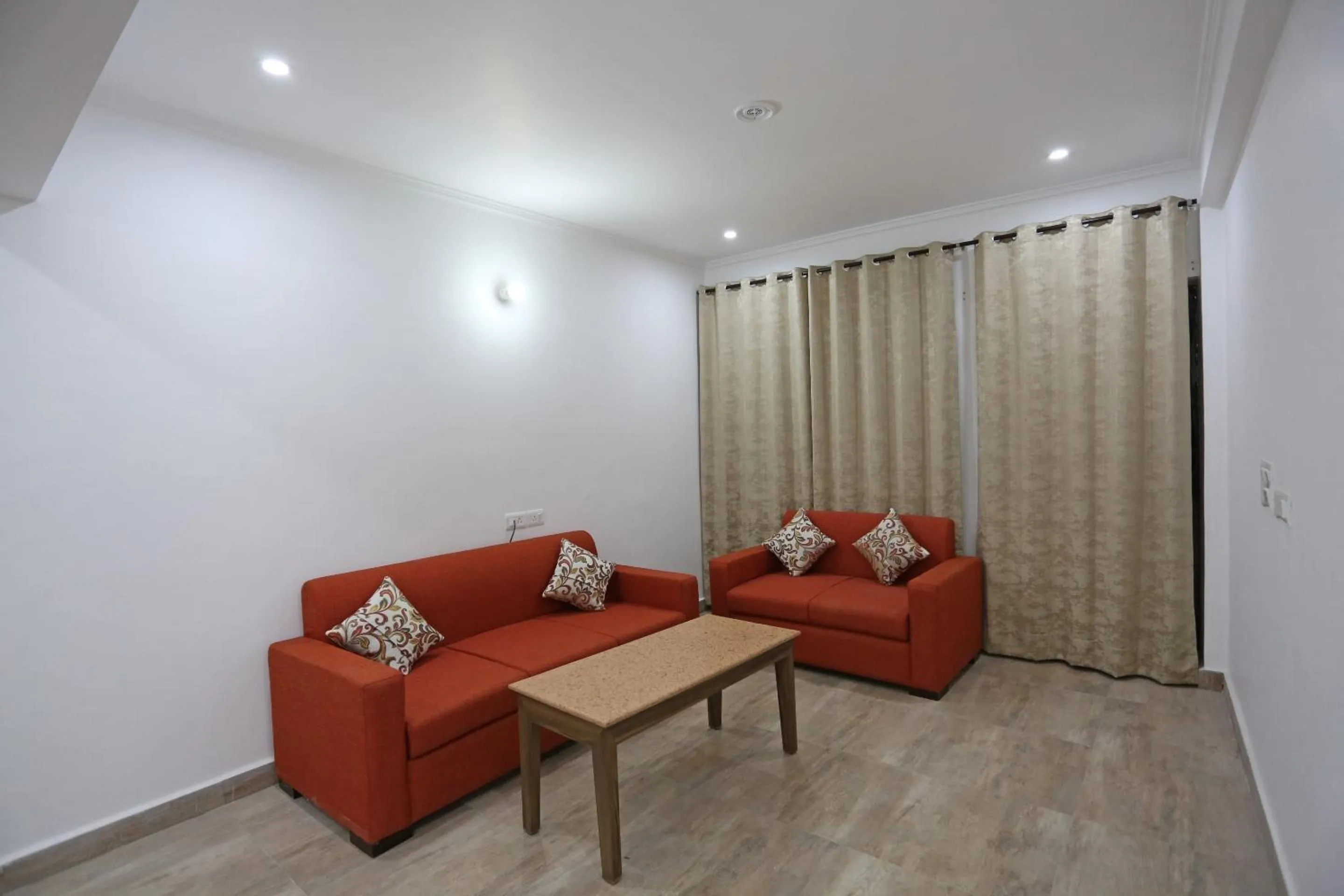 Lobby or reception in Hotel O Summer King