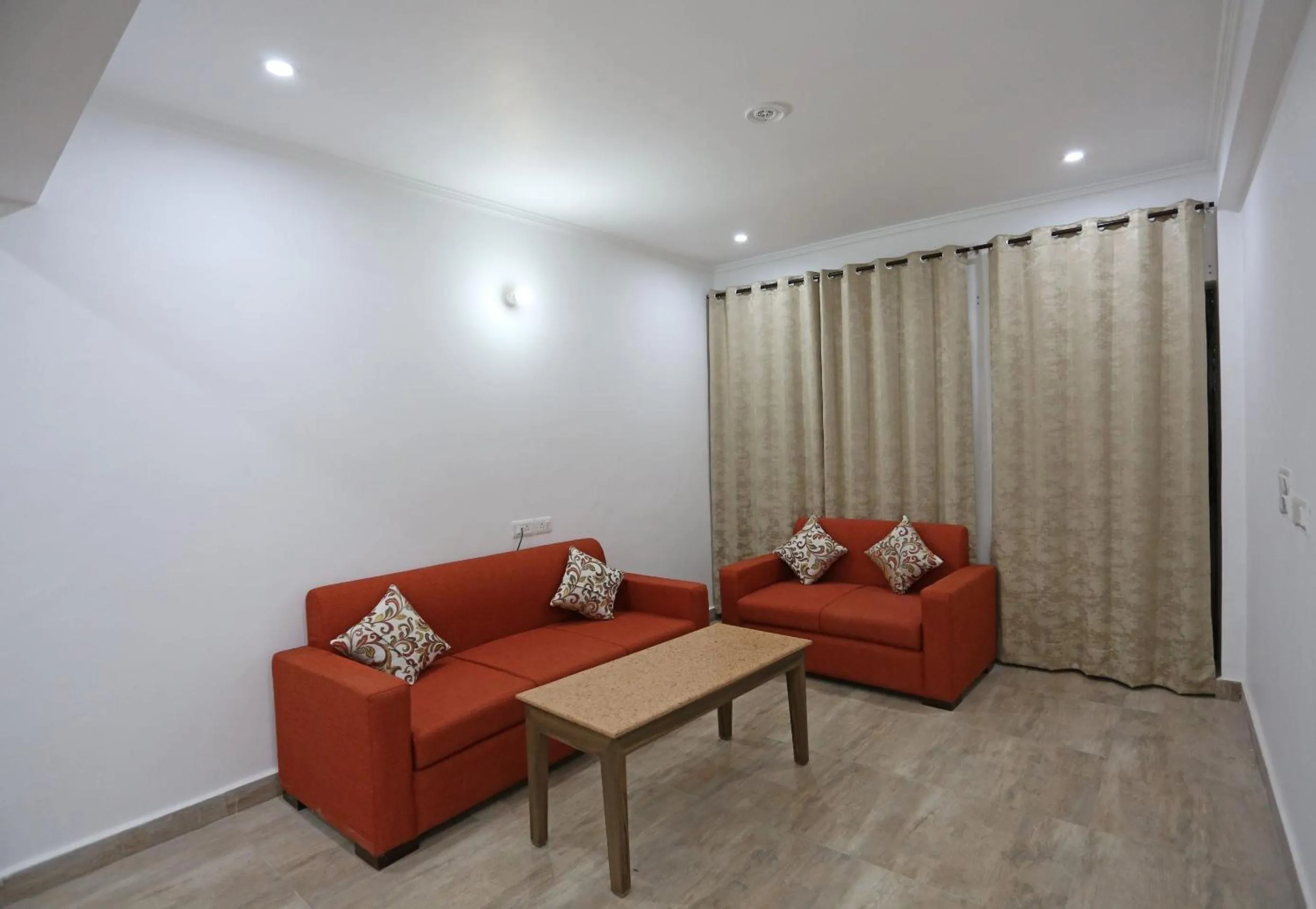 Lobby or reception in Hotel O Summer King