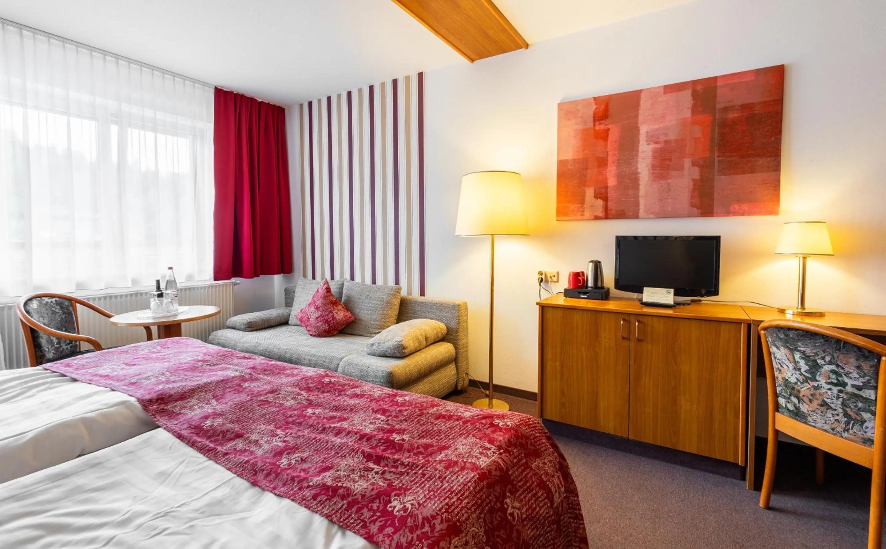 Bedroom, Bed in Hotel Schöne Aussicht