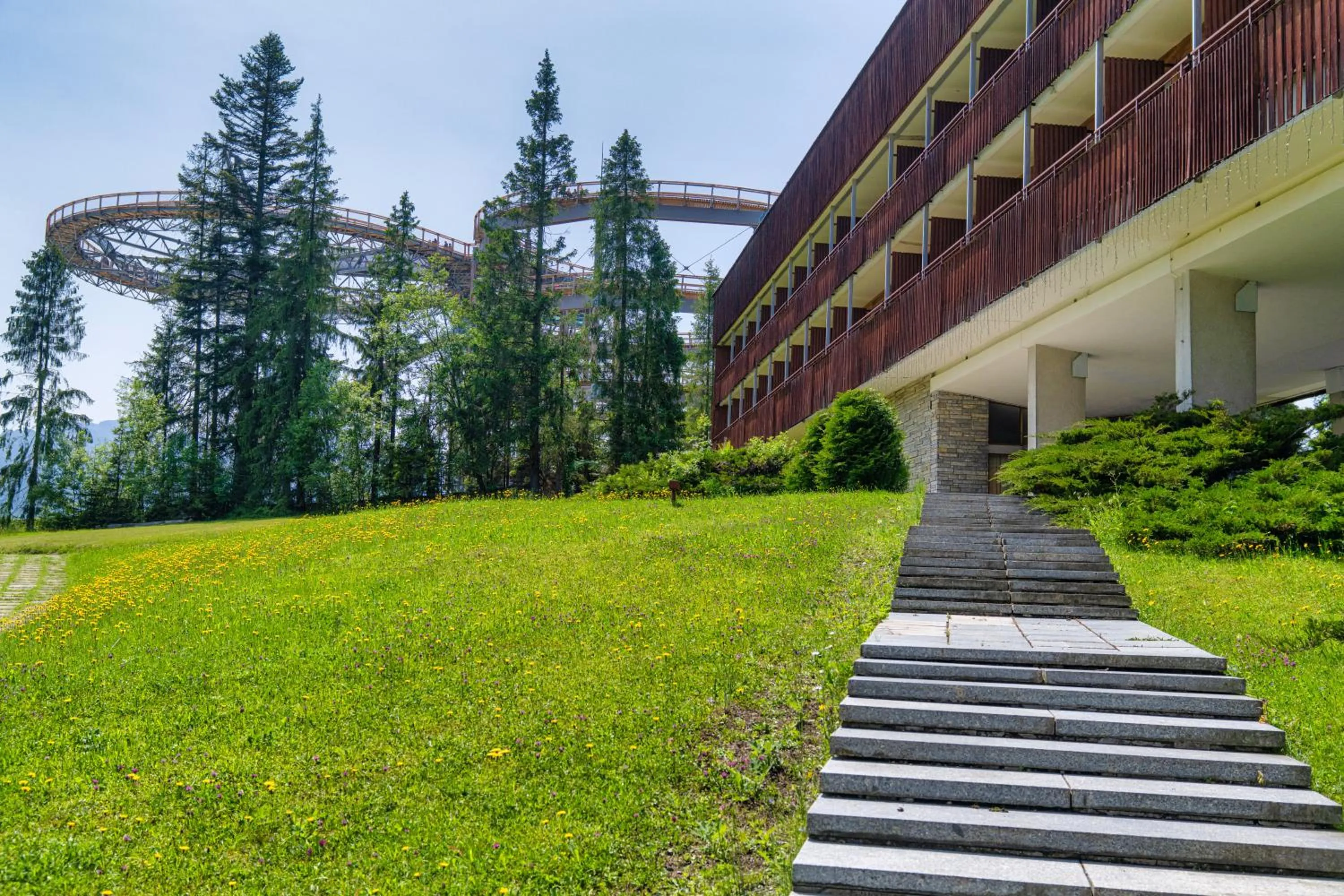 Property building in Zespół Tatry - Hotel Tatry i Budynek Turystyczny