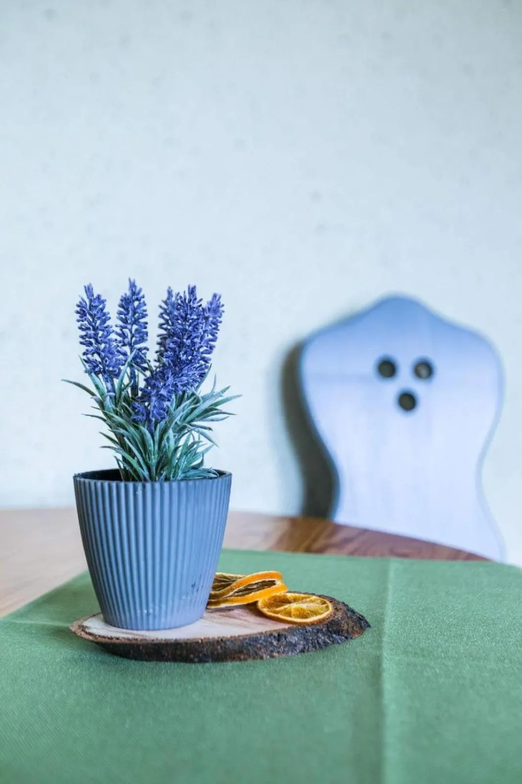 Seating area in Willa Cetynka