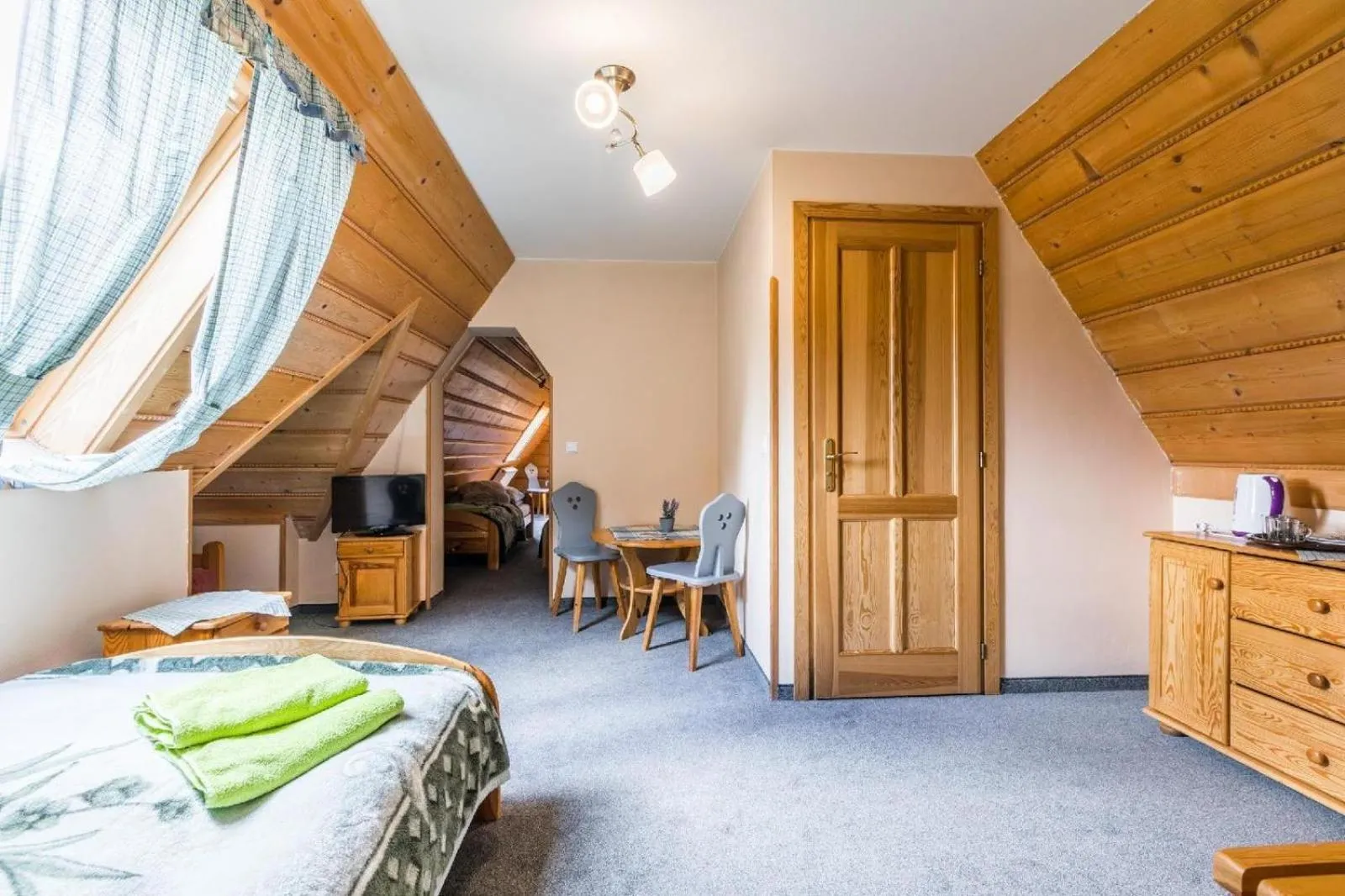 Photo of the whole room, Bed in Willa Cetynka