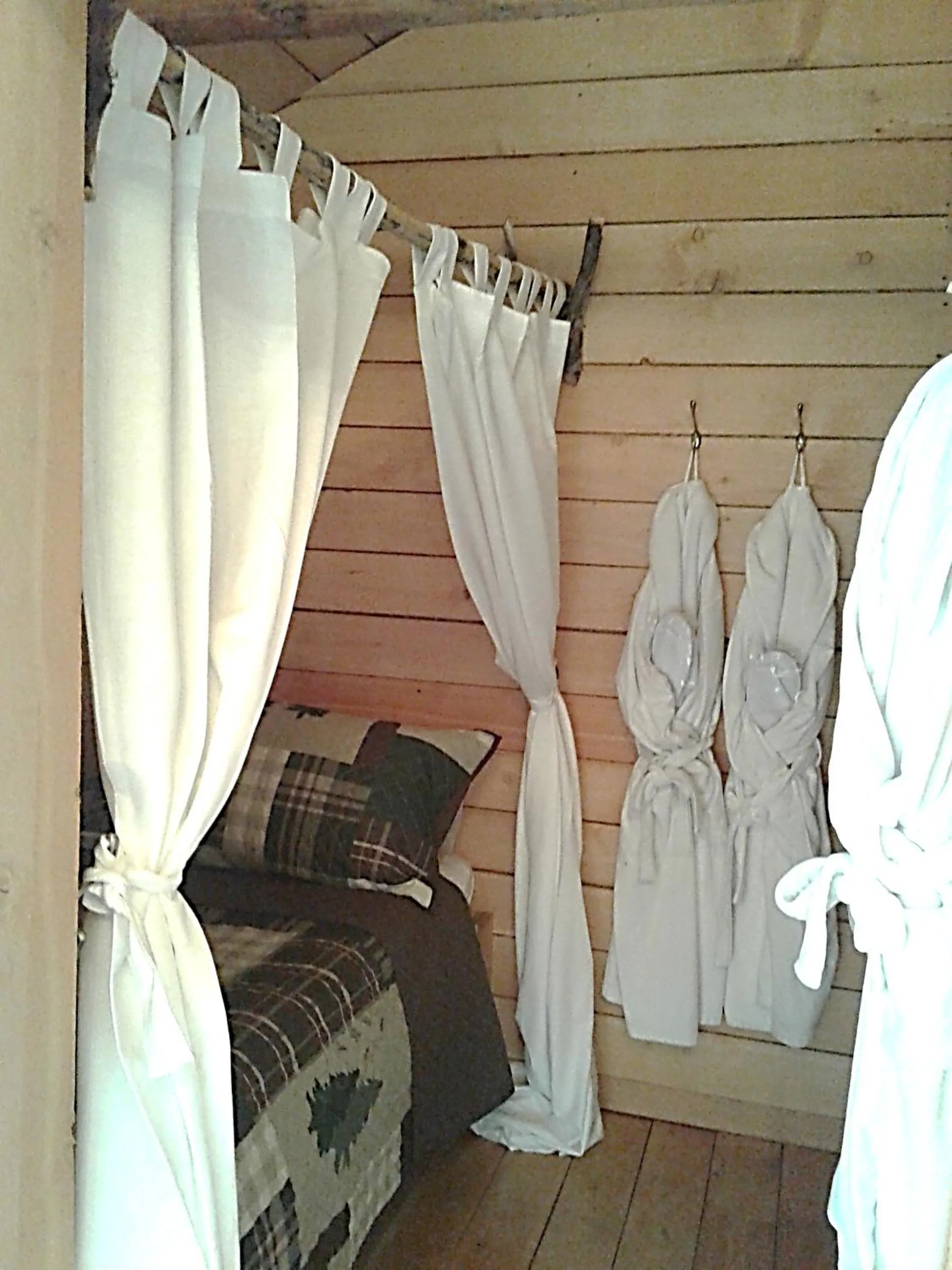 Bed in Eagle Bear Lodge