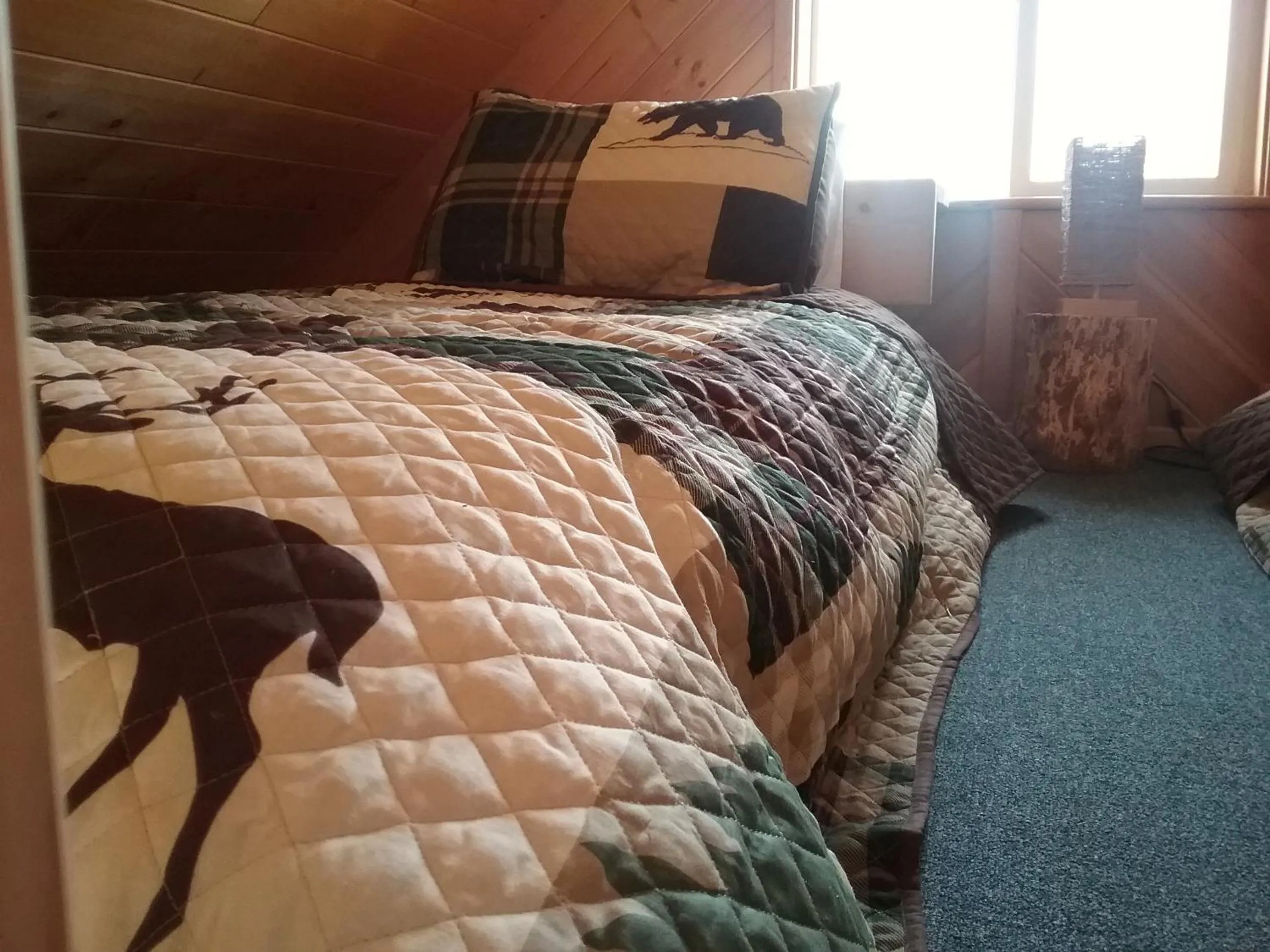 Bed in Eagle Bear Lodge