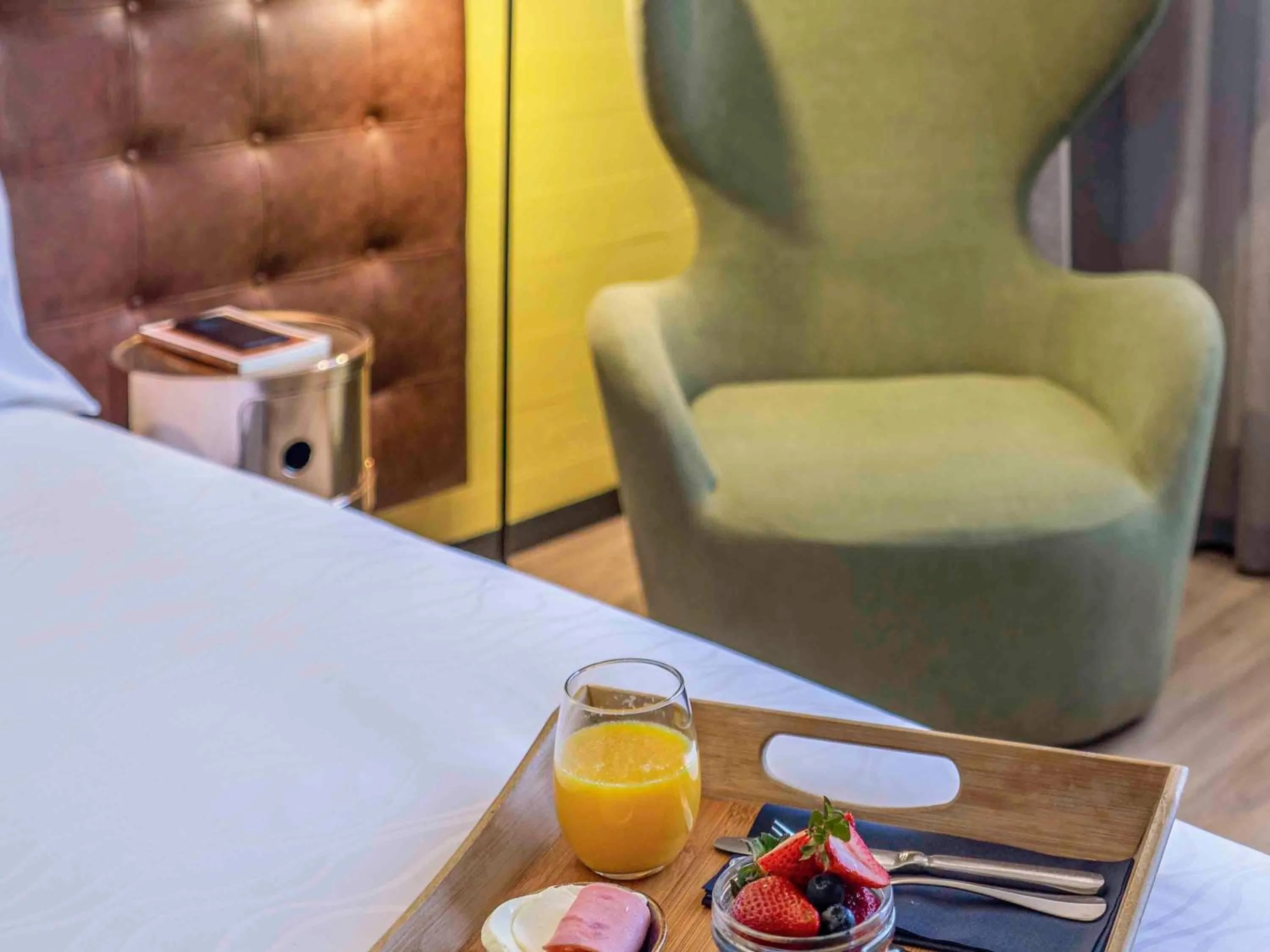 Bedroom in Pullman Santiago El Bosque