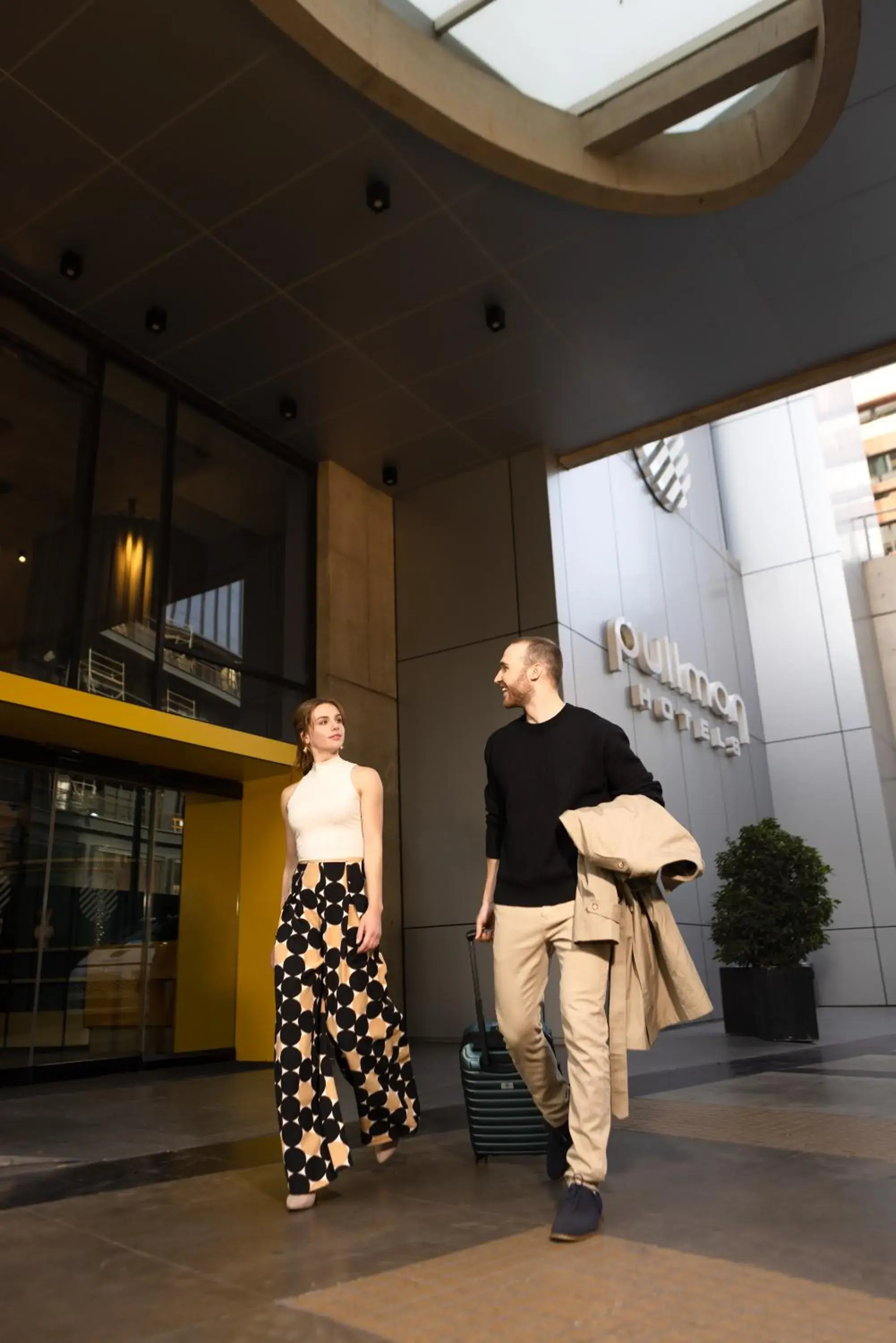 Facade/entrance in Pullman Santiago El Bosque Facade/entrance in Pullman Santiago El Bosque