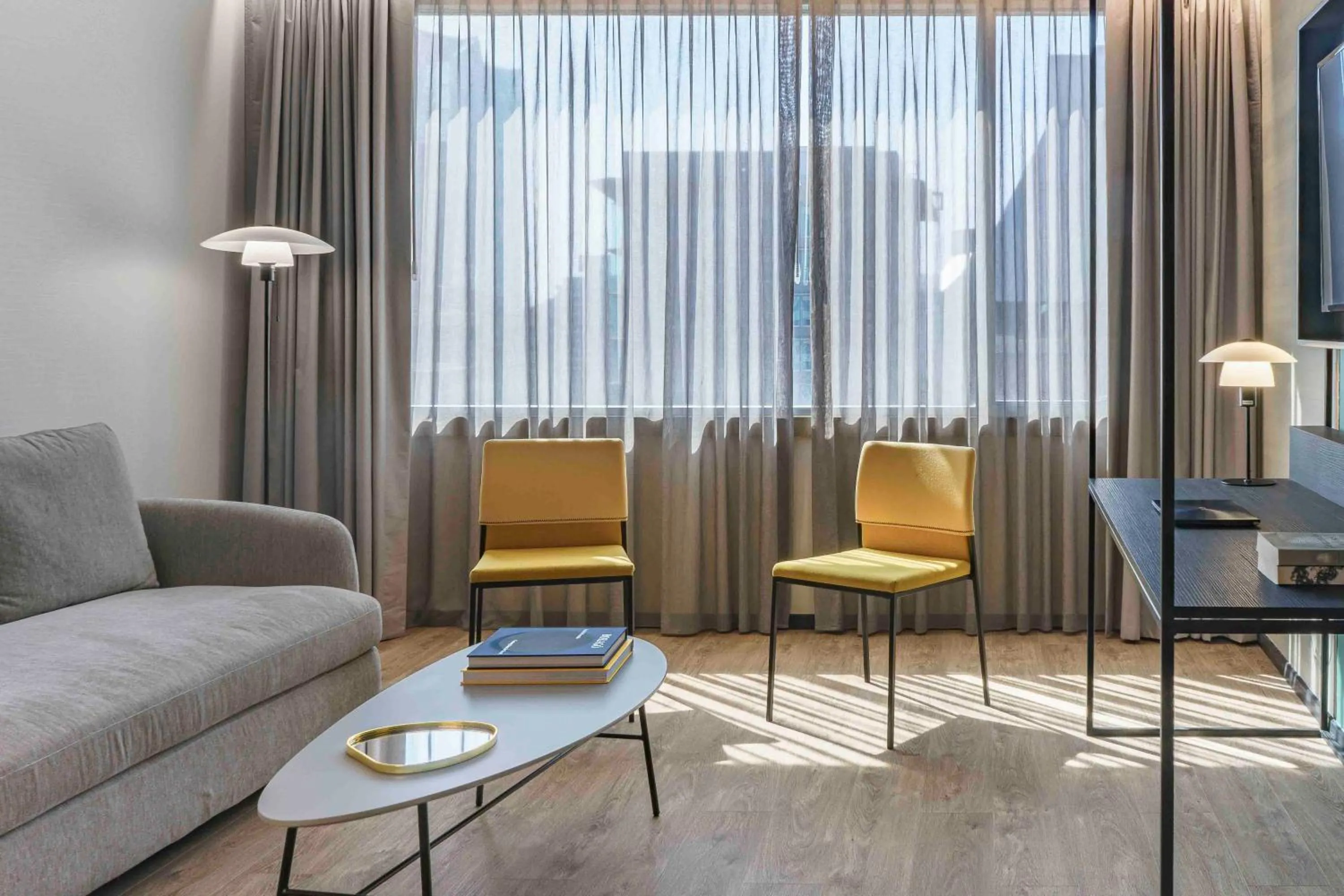 Living room in Pullman Santiago El Bosque