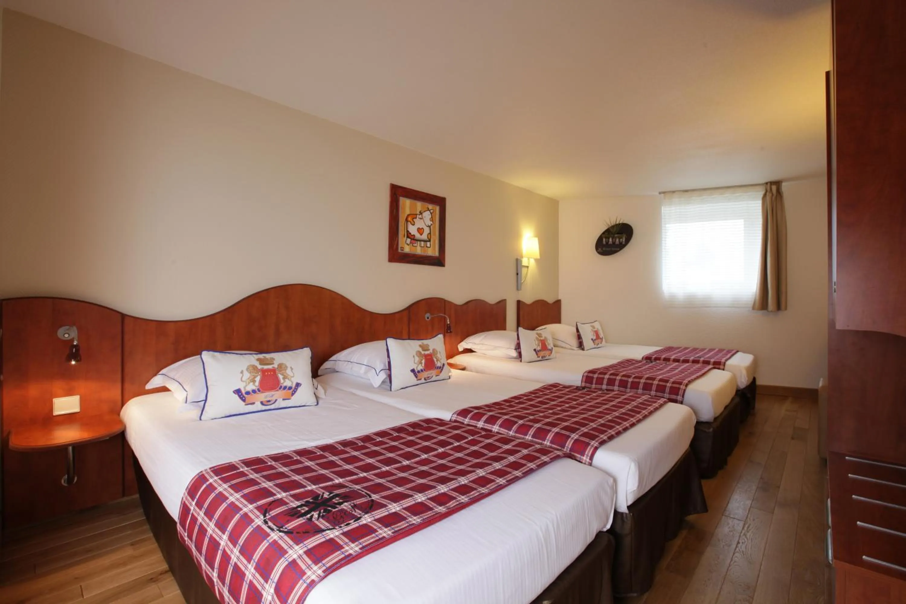 Bed in Greenhotels Roissy Parc des Expositions