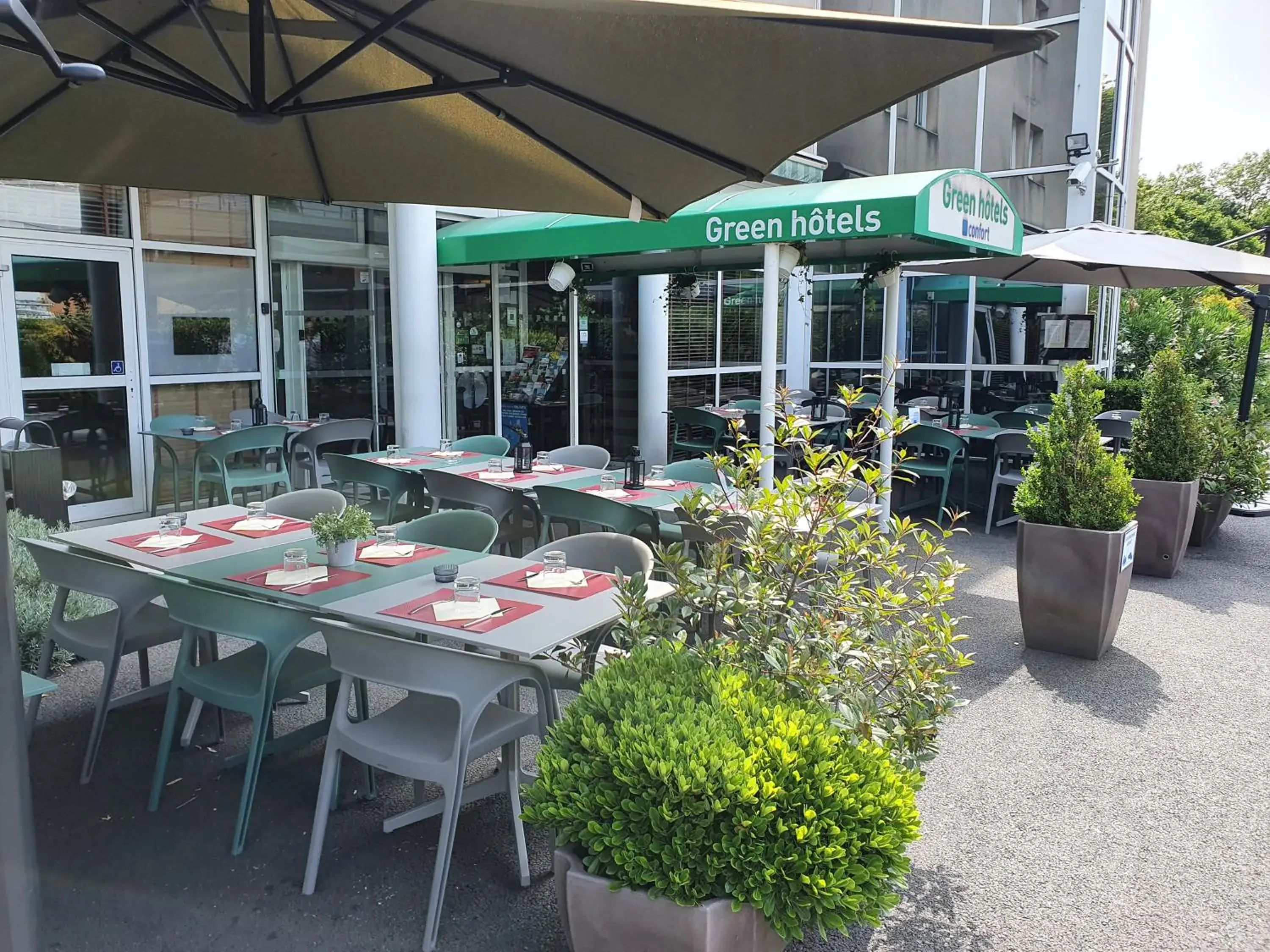 Restaurant/Places to Eat in Greenhotels Roissy Parc des Expositions