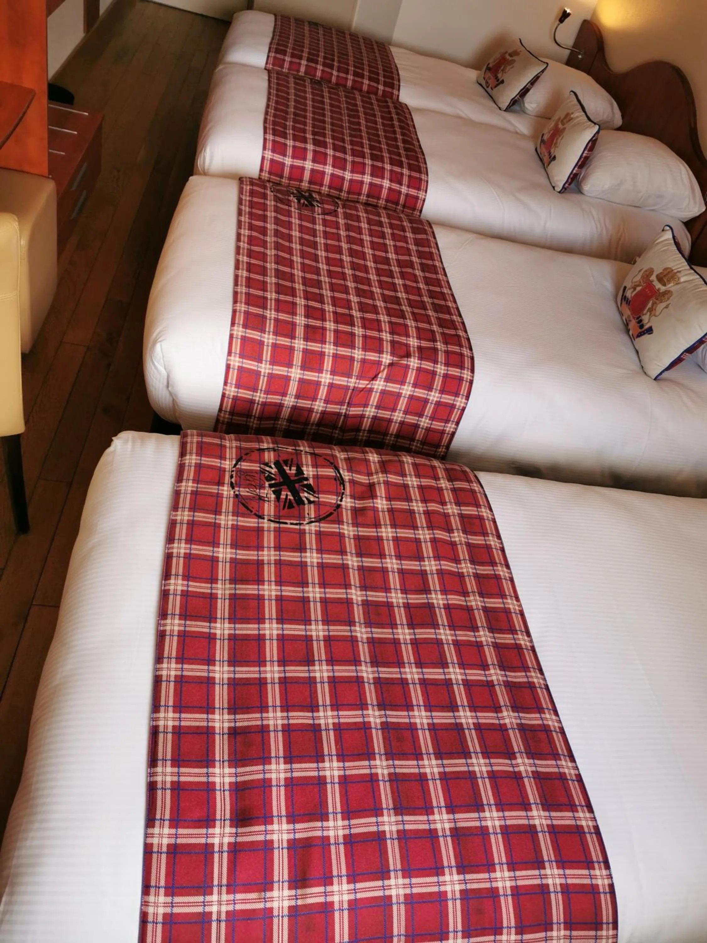 Quadruple Room in Greenhotels Roissy Parc des Expositions