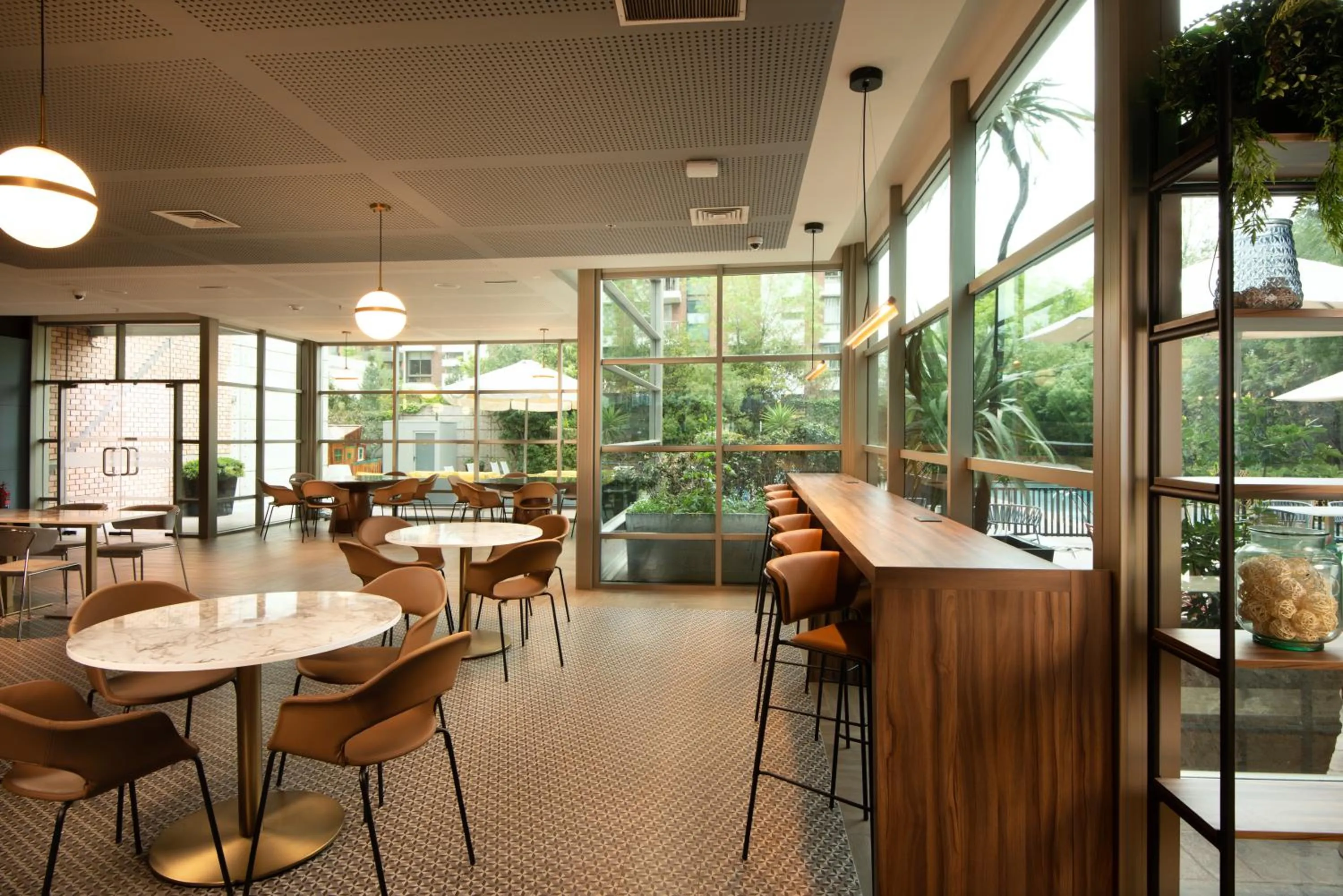 Restaurant/places to eat in Novotel Santiago Las Condes