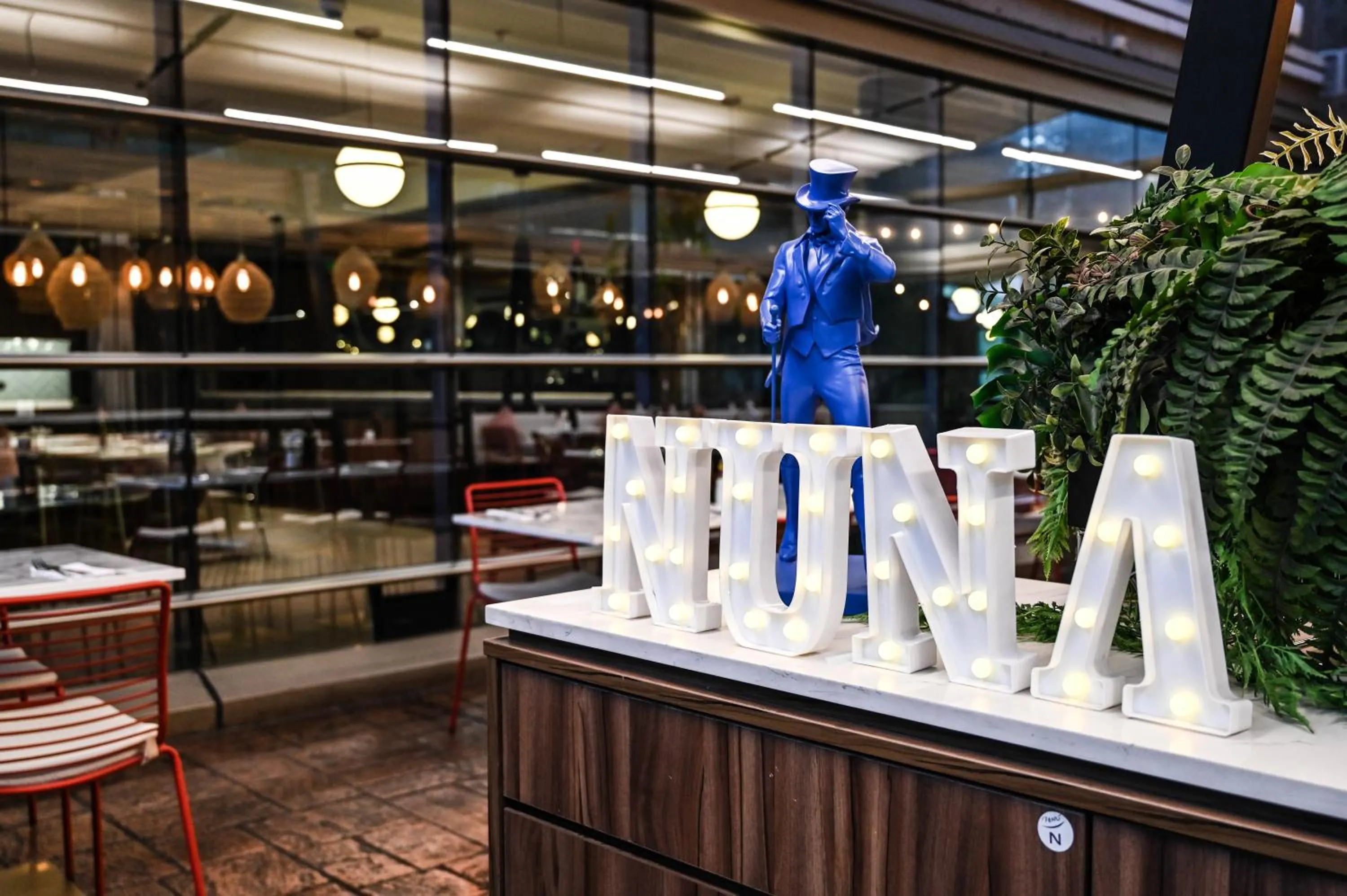 Restaurant/places to eat in Novotel Santiago Las Condes