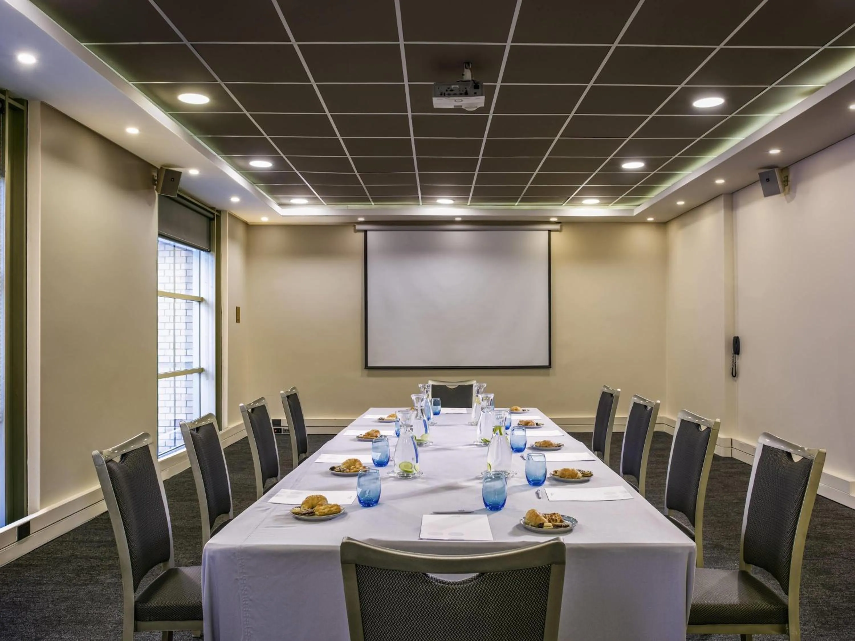 Meeting/conference room in Novotel Santiago Las Condes
