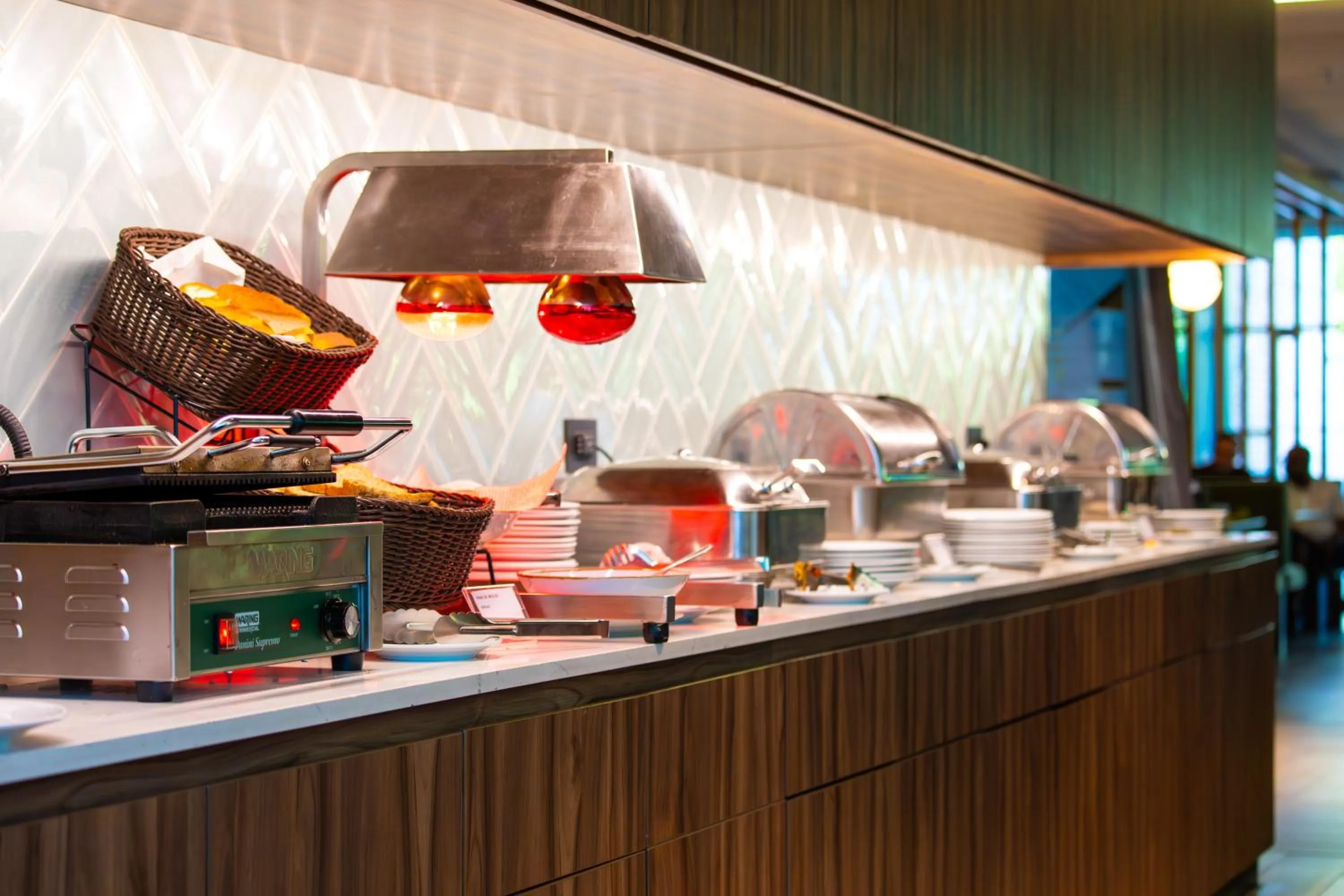 Restaurant/places to eat in Novotel Santiago Las Condes