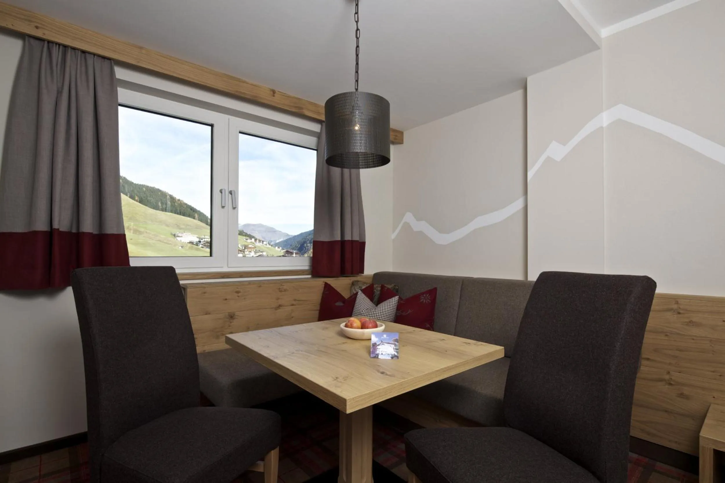 Seating area in Kinder- & Gletscherhotel Hintertuxerhof