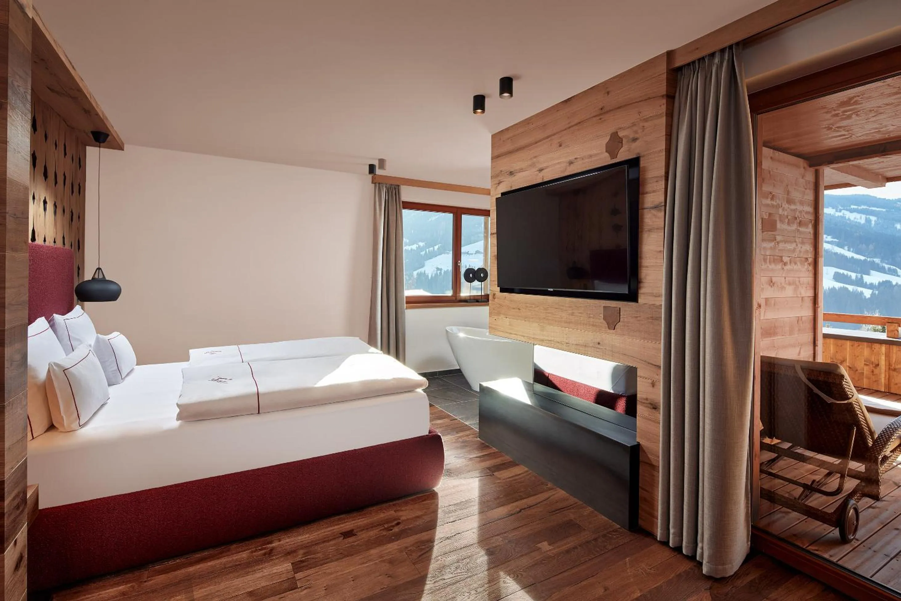 Bed in Der Böglerhof - pure nature spa resort