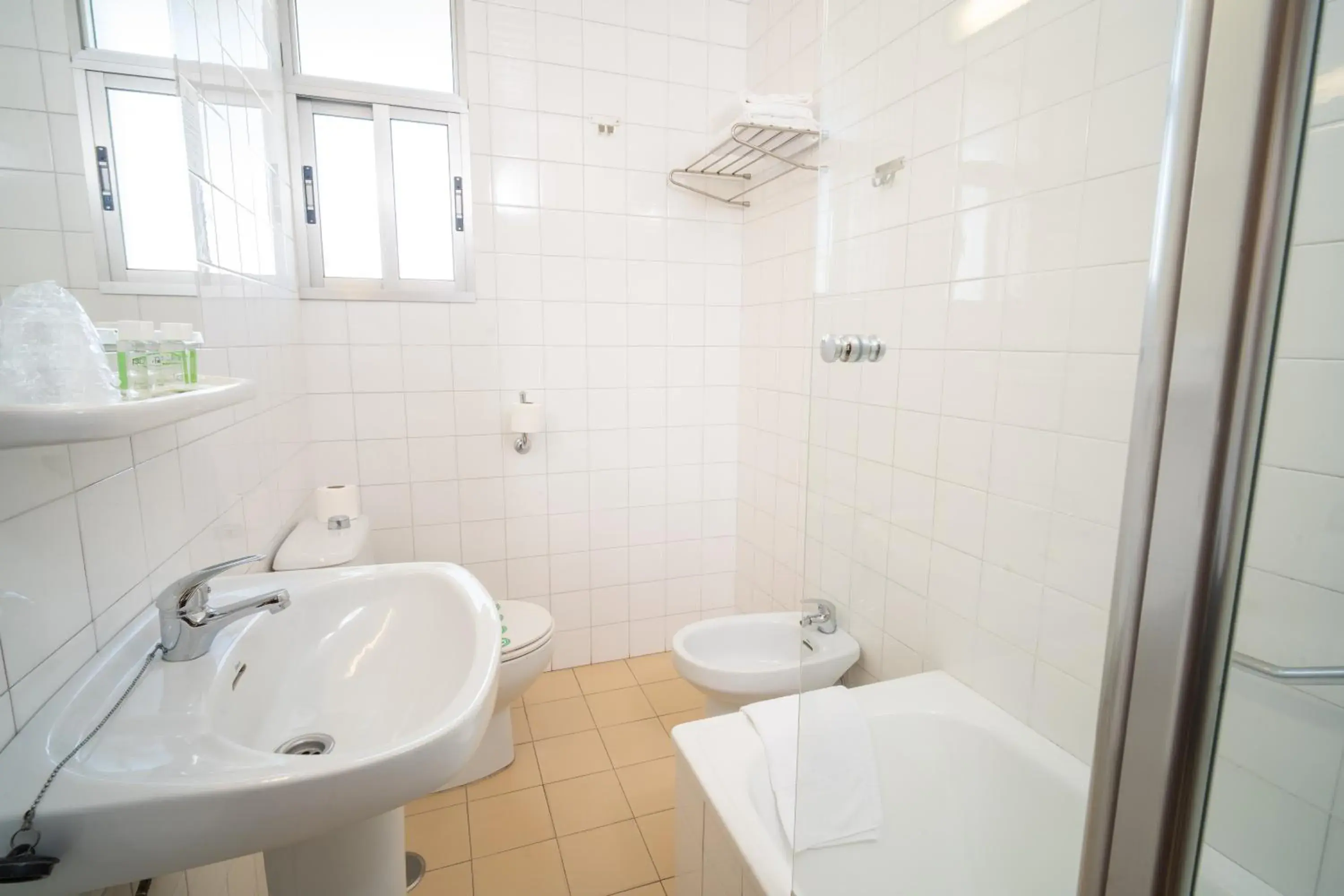 Twin Room in Hotel La Terraza Twin Room in Hotel La Terraza