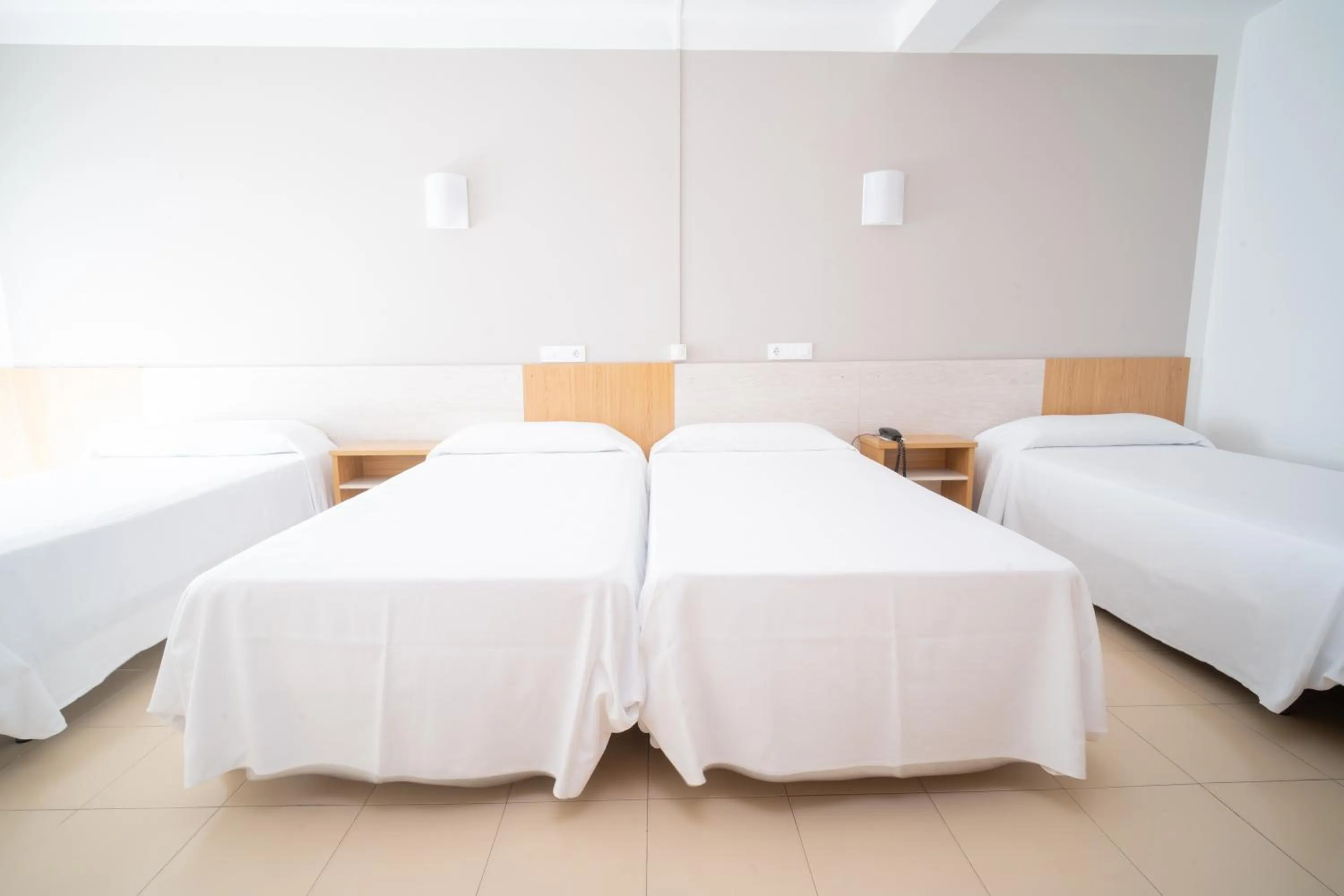 Bed in Hotel La Terraza