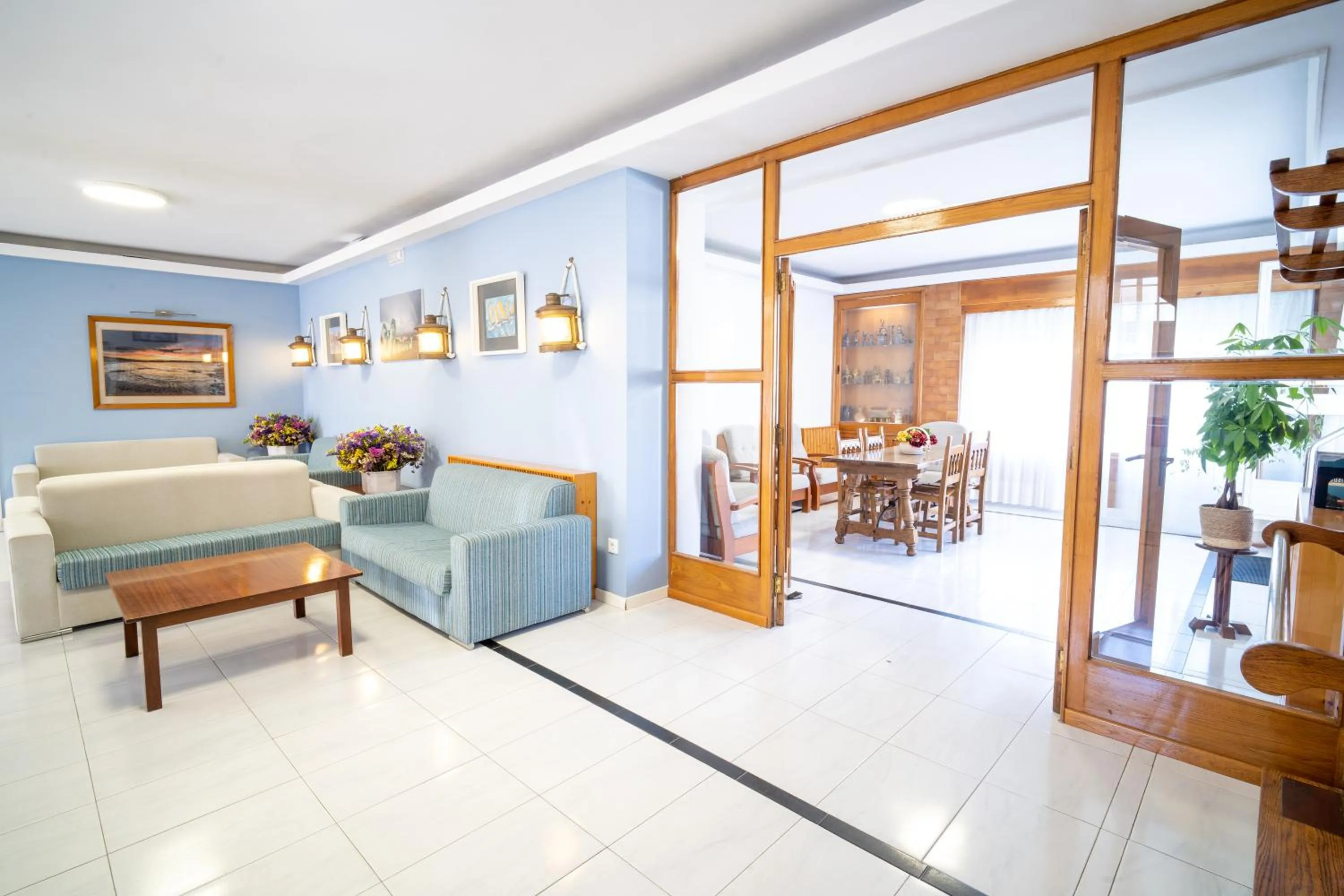 Lobby or reception in Hotel La Terraza