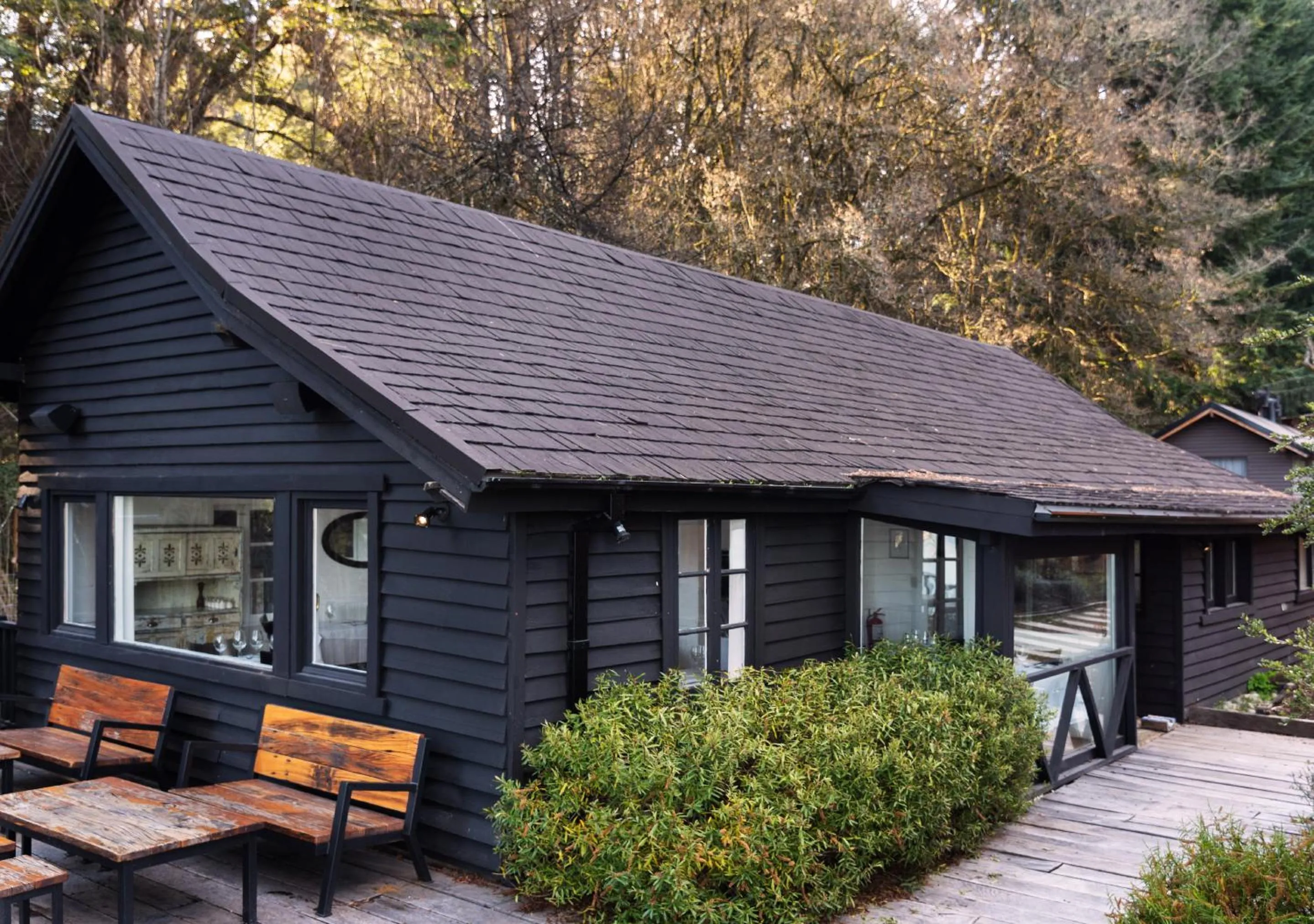 Restaurant/places to eat in La Escondida Casa De Huespedes & Spa