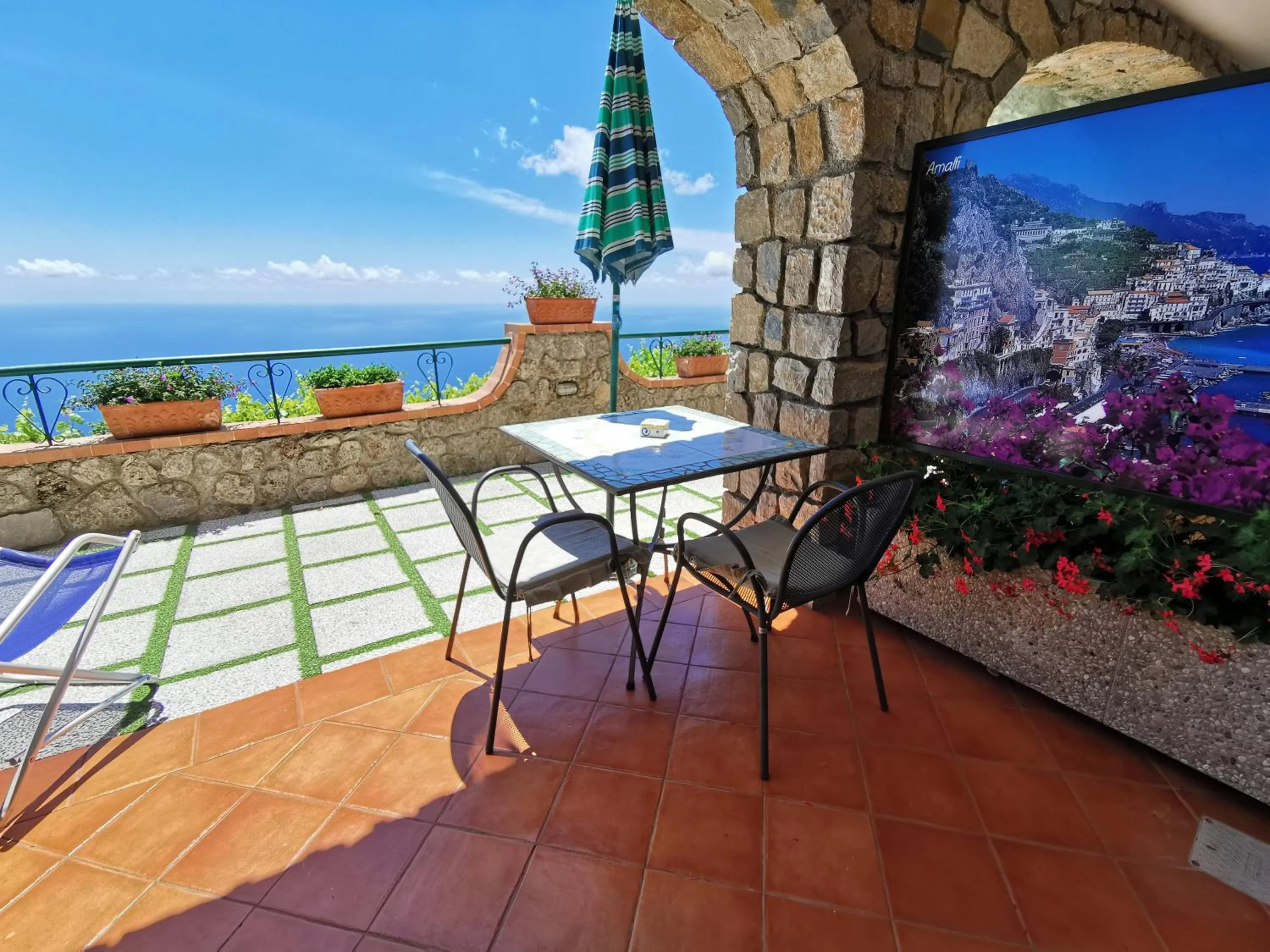 One-Bedroom Apartment (3 Adults) in Residence Eden