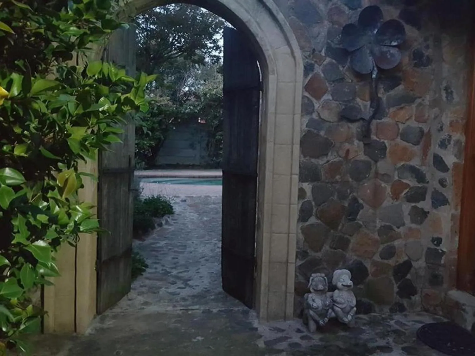 Facade/entrance in Gemsbok Cottage