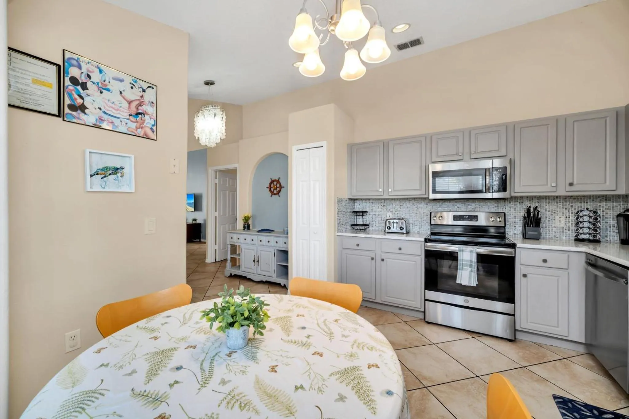 Indian Creek 3.5 miles from Disney