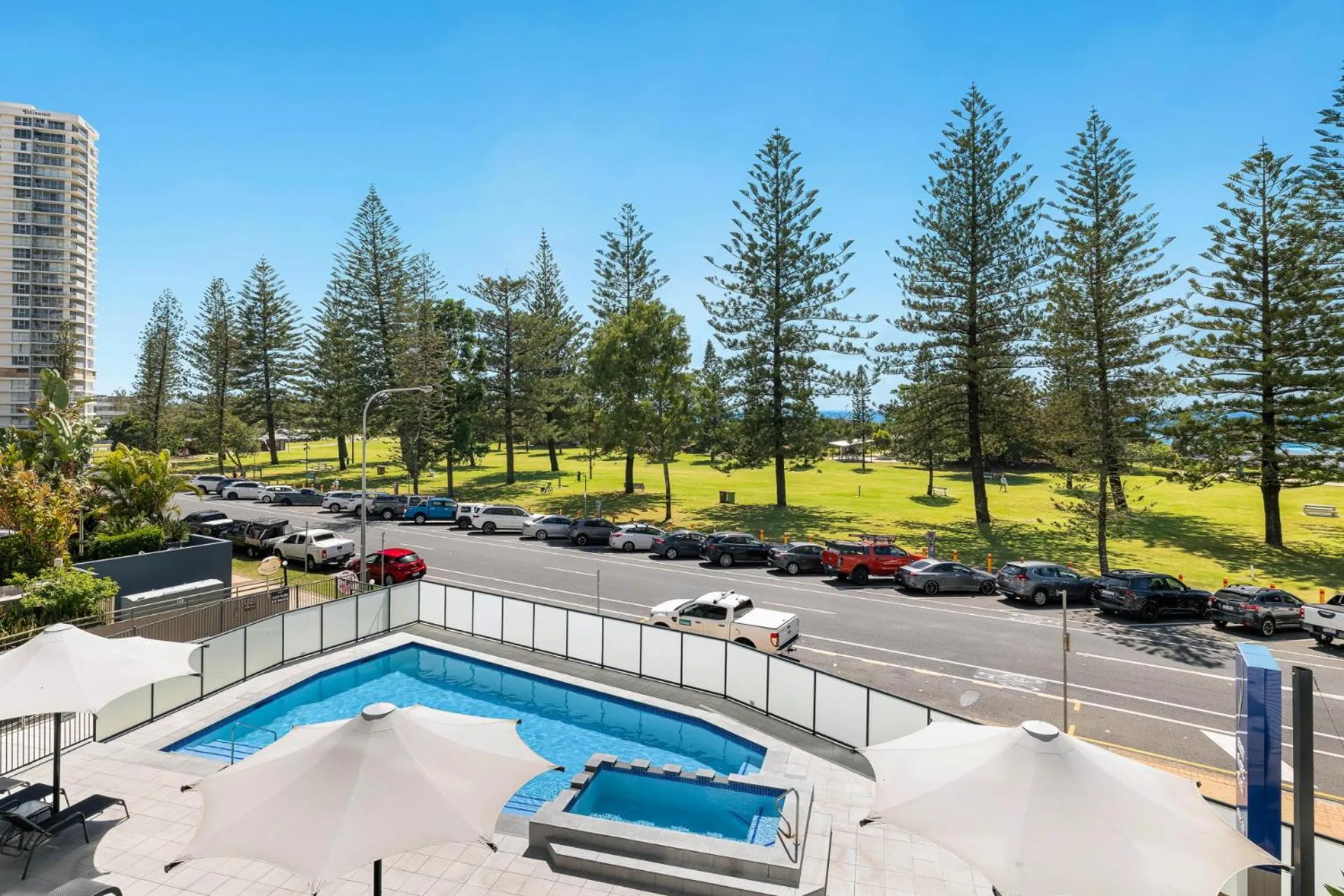 Day in South Pacific Plaza - Official