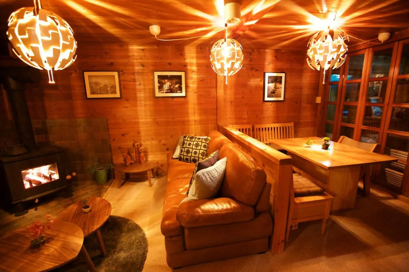 Communal lounge/ TV room in Snowball Chalet at Madarao Mountain