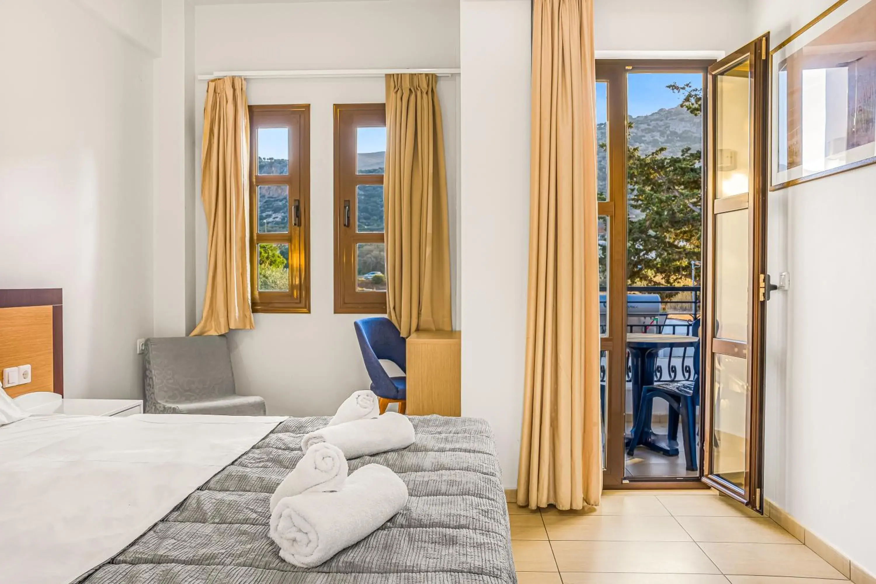 Family Double Room in Paradise Hotel-Apartments Family Double Room in Paradise Hotel-Apartments