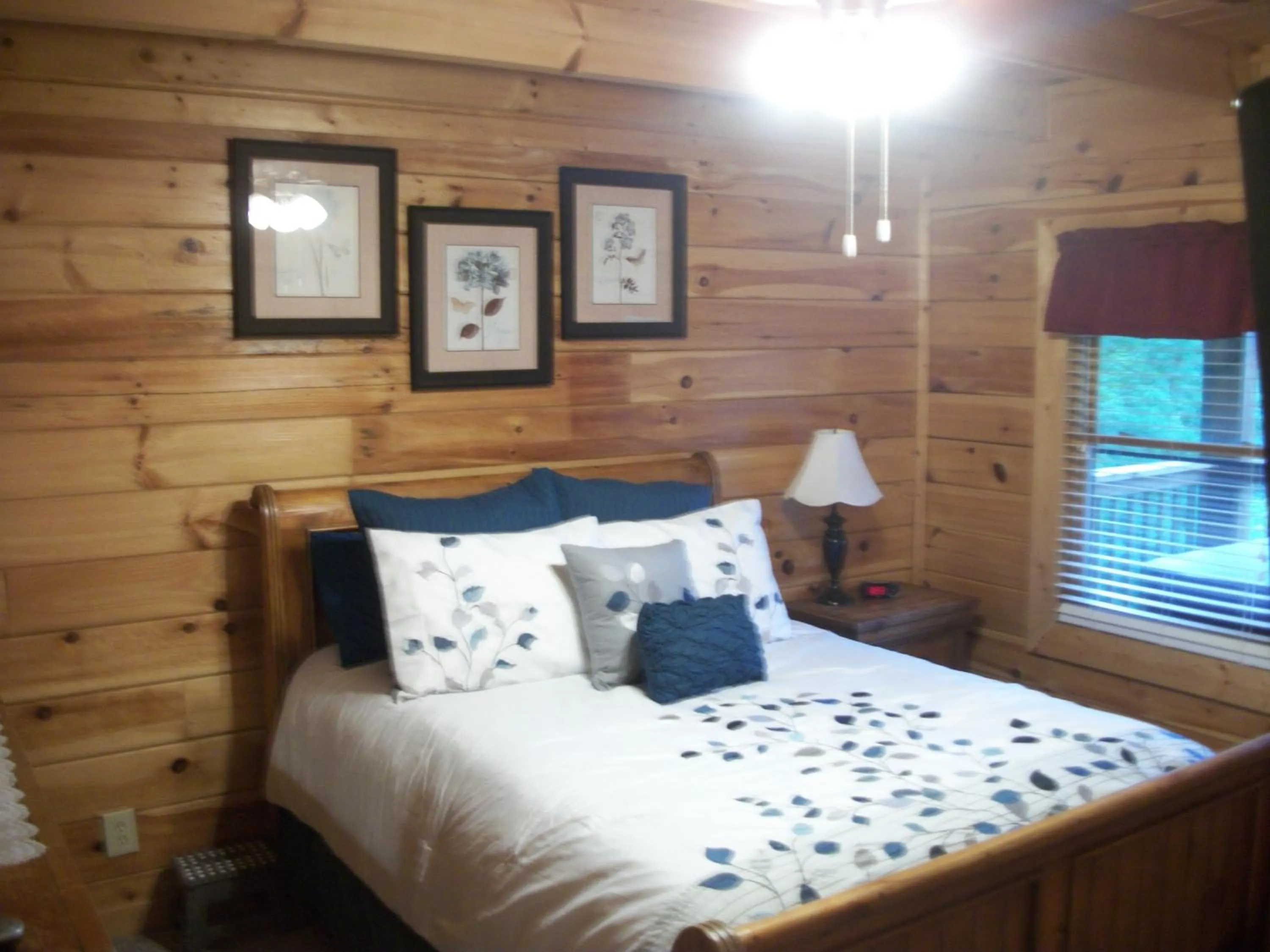 Bedroom, Bed in Southern Grace