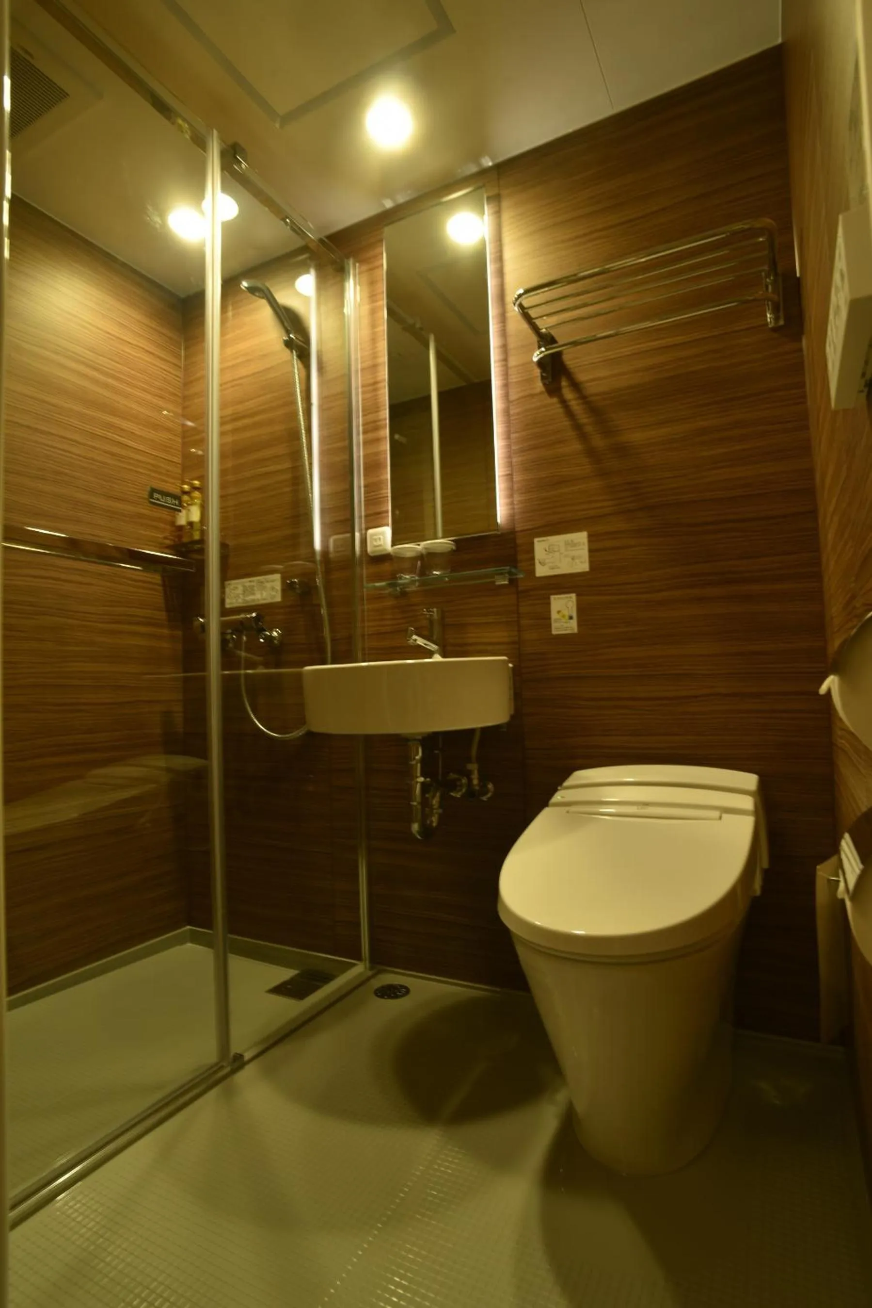 Bathroom in Hotel Glad One Kyoto Shichijo by M's