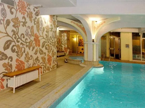 Swimming pool in Hotel Ferrari