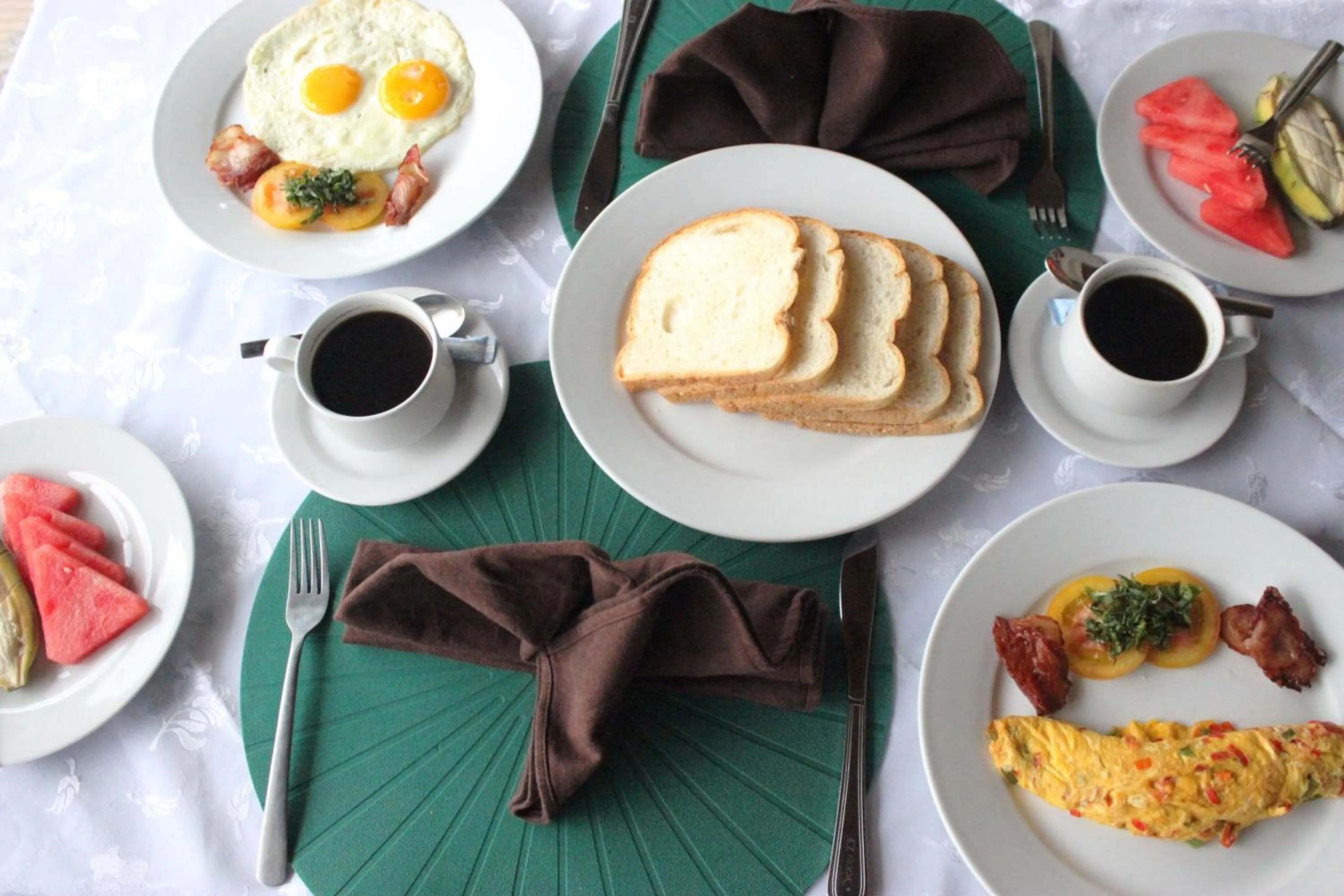 Food and drinks in The Barari Villas