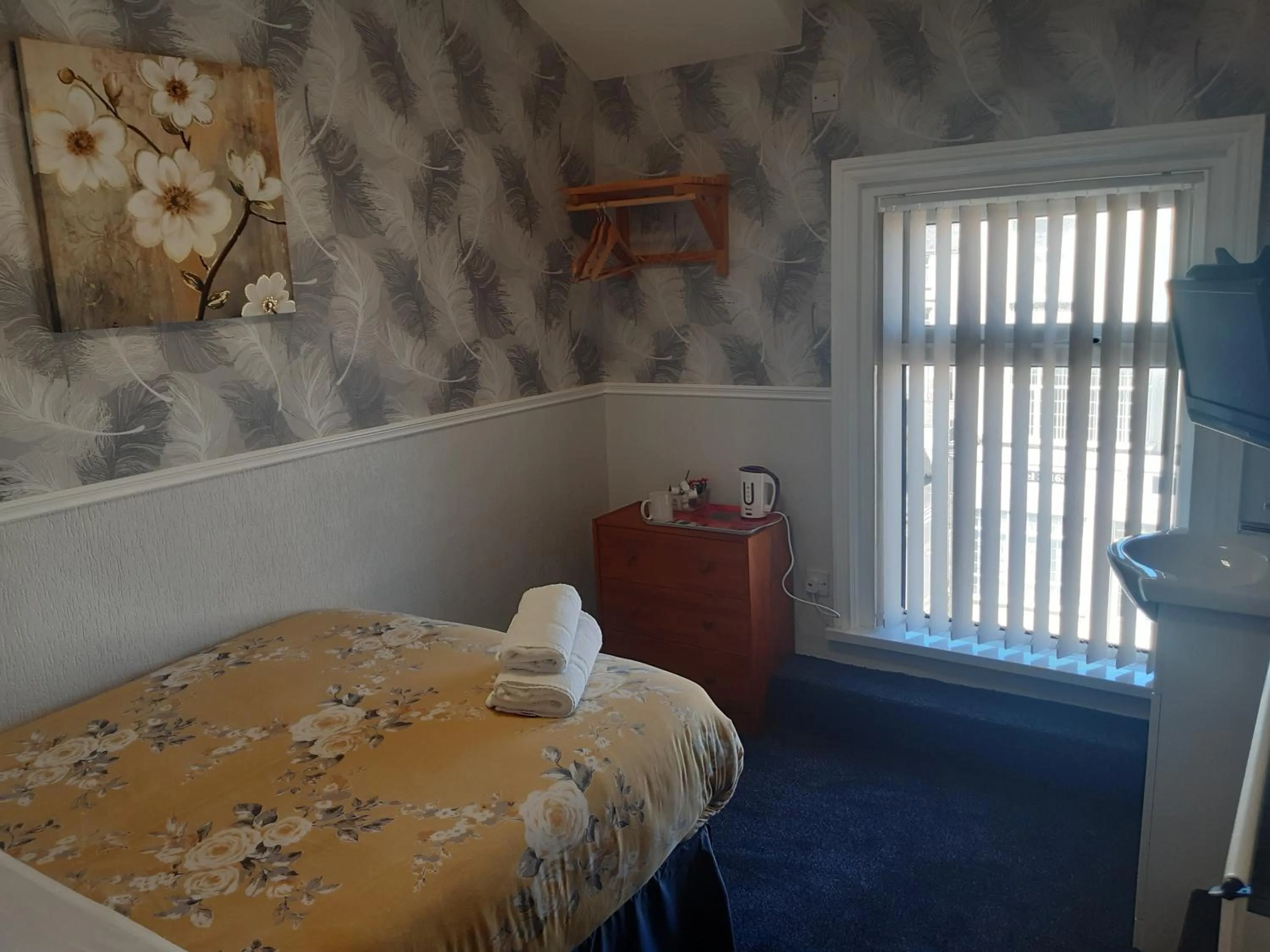 Bed in Wellington Hotel