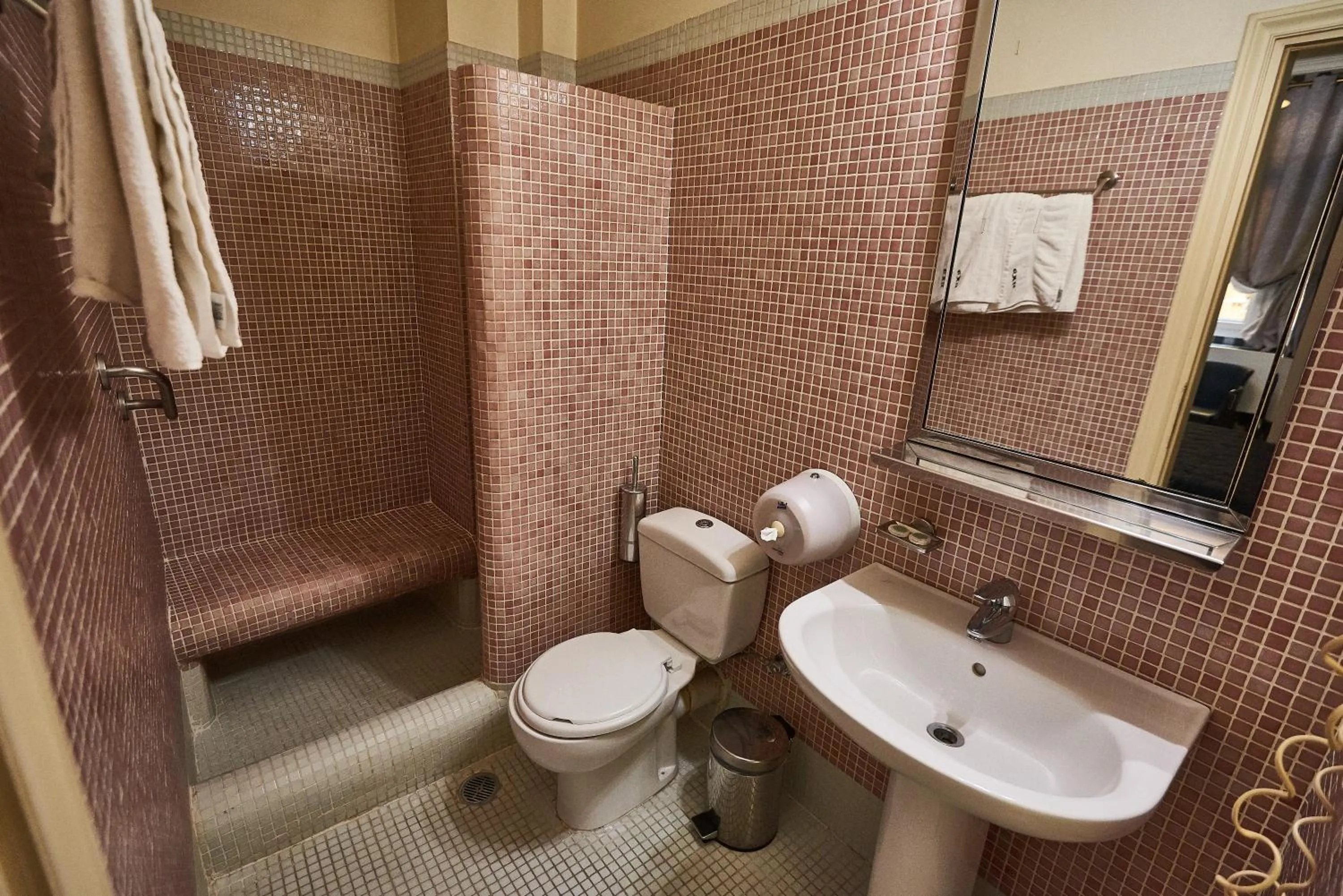 Toilet in Exis Hotel