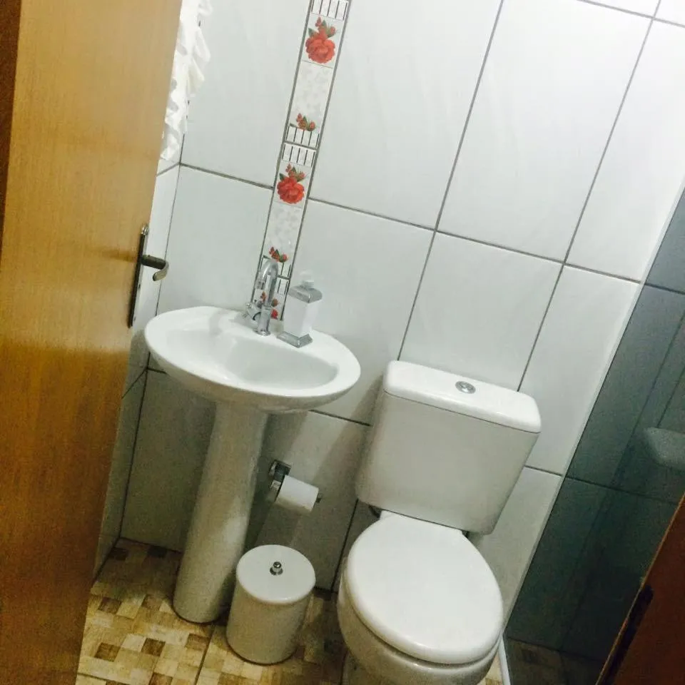 Toilet in Sobrado Itapoá